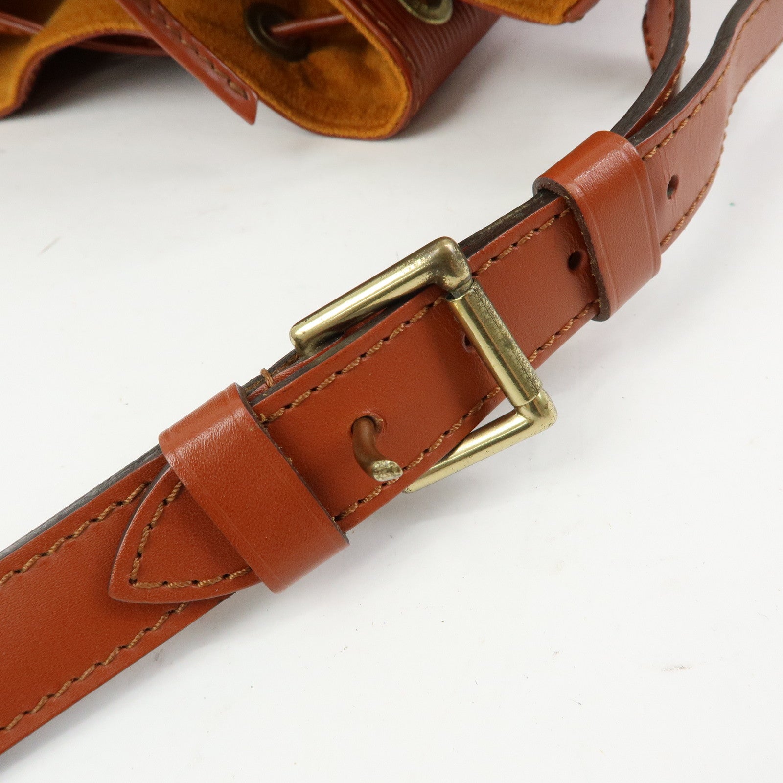 Louis Vuitton Epi Petit Noe Leather Shoulder Bag Kenya Brown M44103