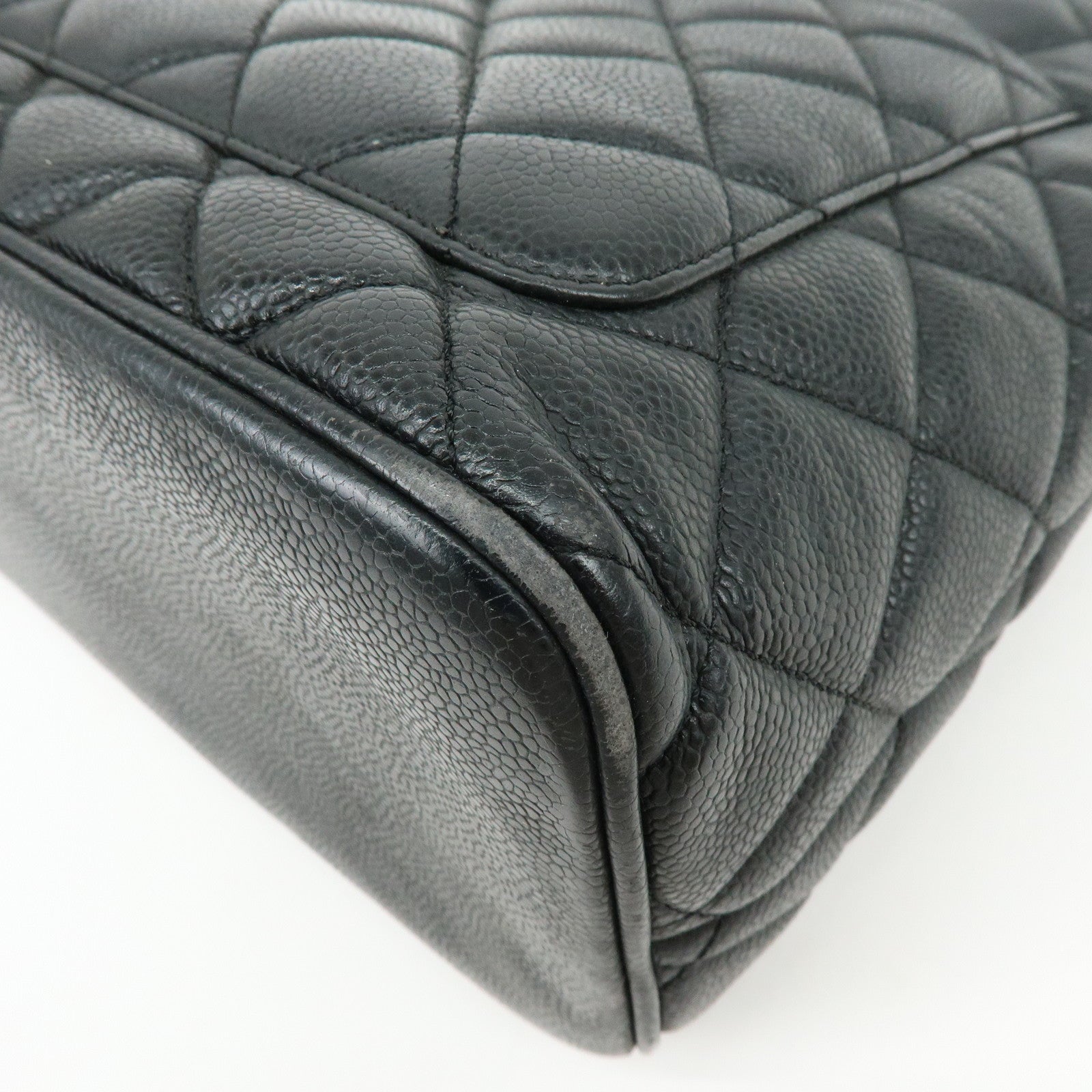 CHANEL Medallion Matelasse Caviarskin Tote Bag Hand Bag Black A01804