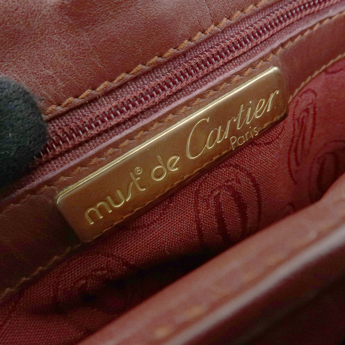 Cartier Must de Cartier Leather Shoulder Bag Crossbody Bag Bordeaux