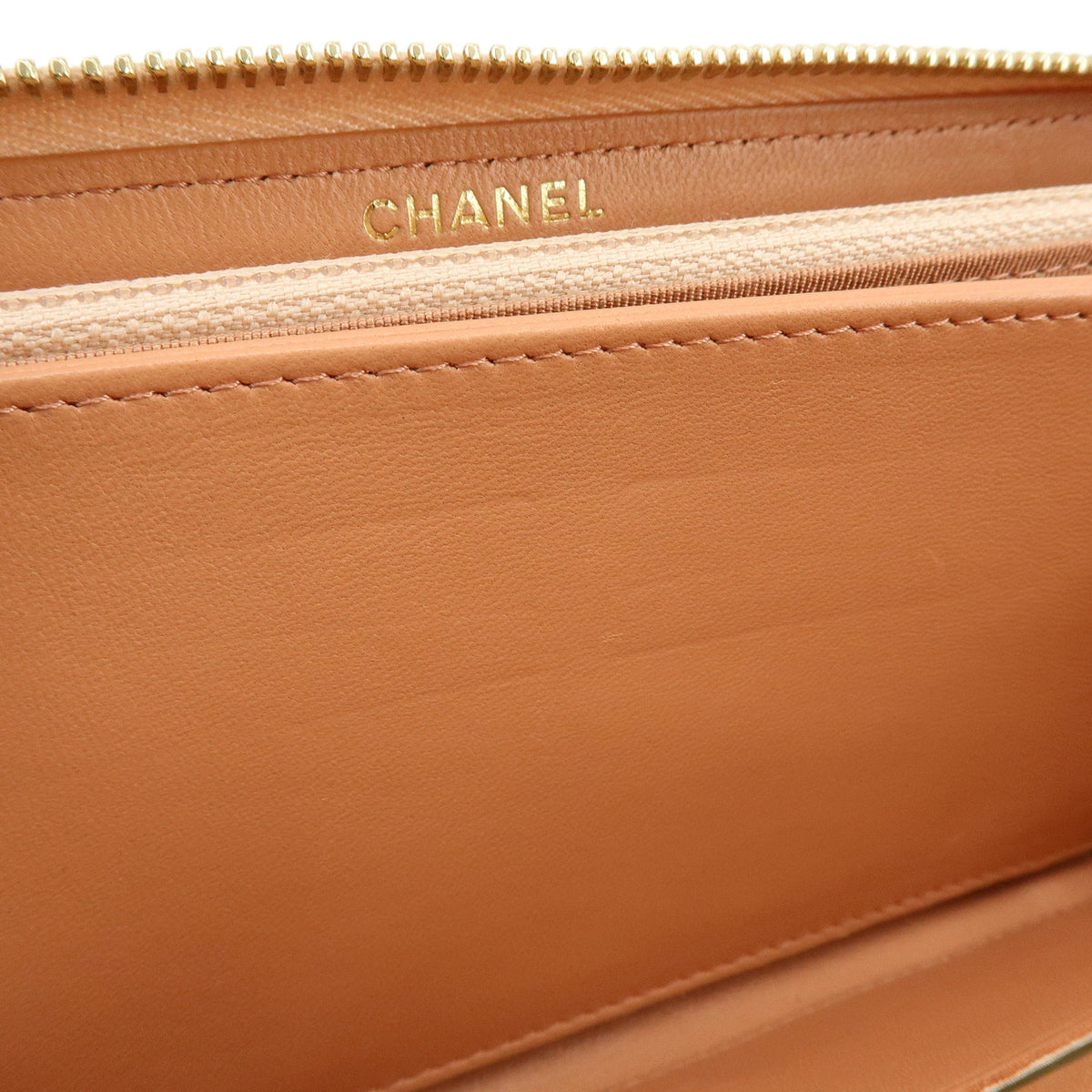 CHANEL Matelasse COCO Mark Lamb Skin Round Zippy Wallet Pink A82281