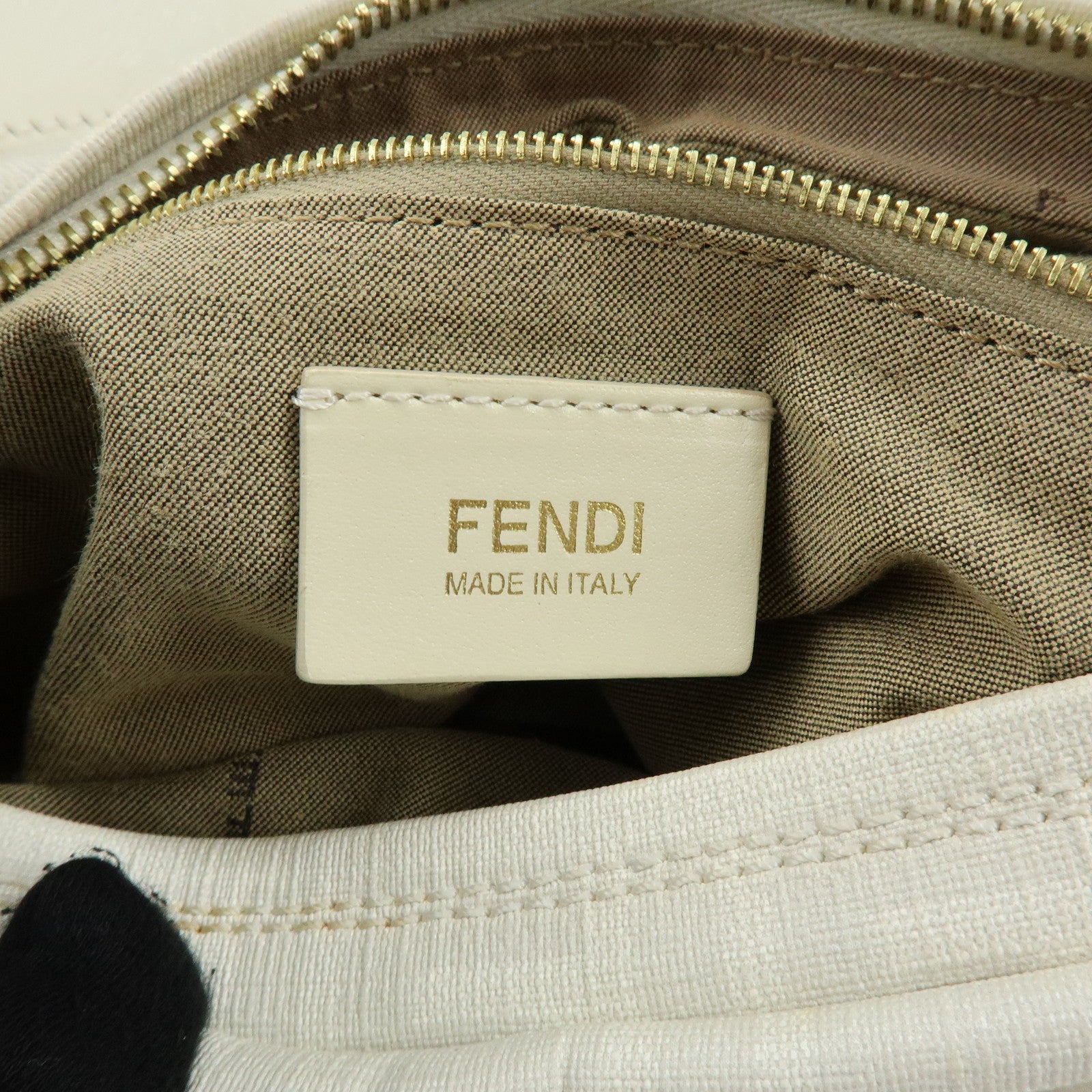 FENDI Zucca PVC Leather Shoulder Bag Hand Bag White 8BR448