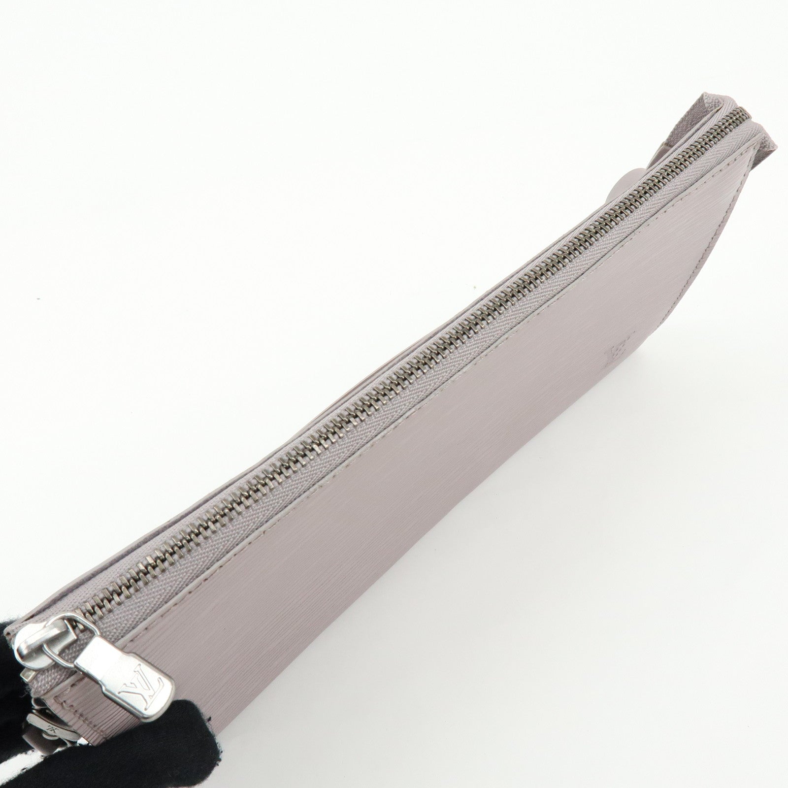 Louis Vuitton Epi Leather Pochette Accessoires Pouch Lilac M5294B