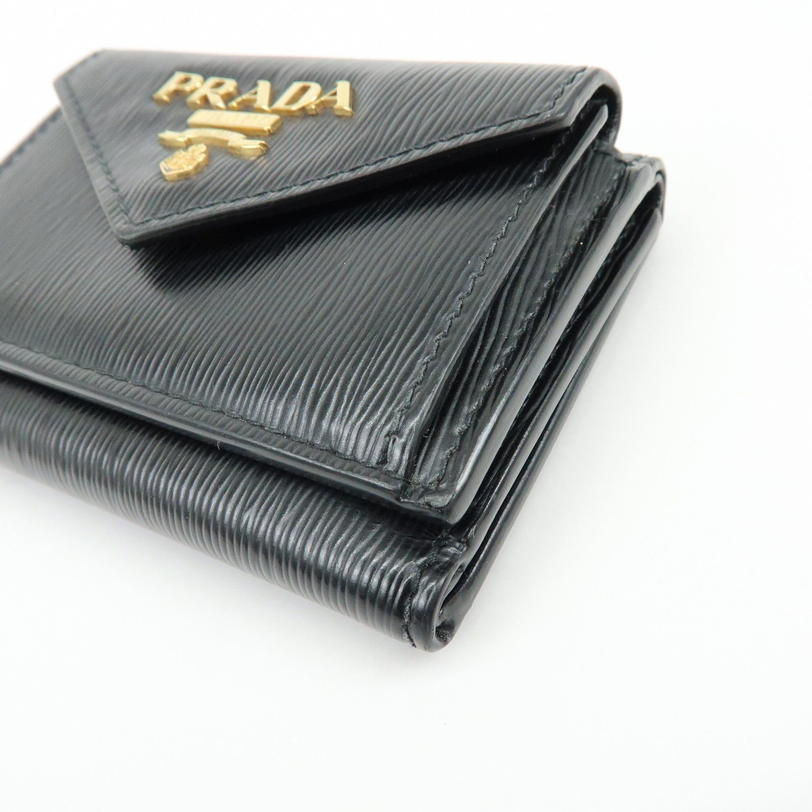 PRADA Vitello Move Leather Tri-fold Compact Wallet Black 1MH021