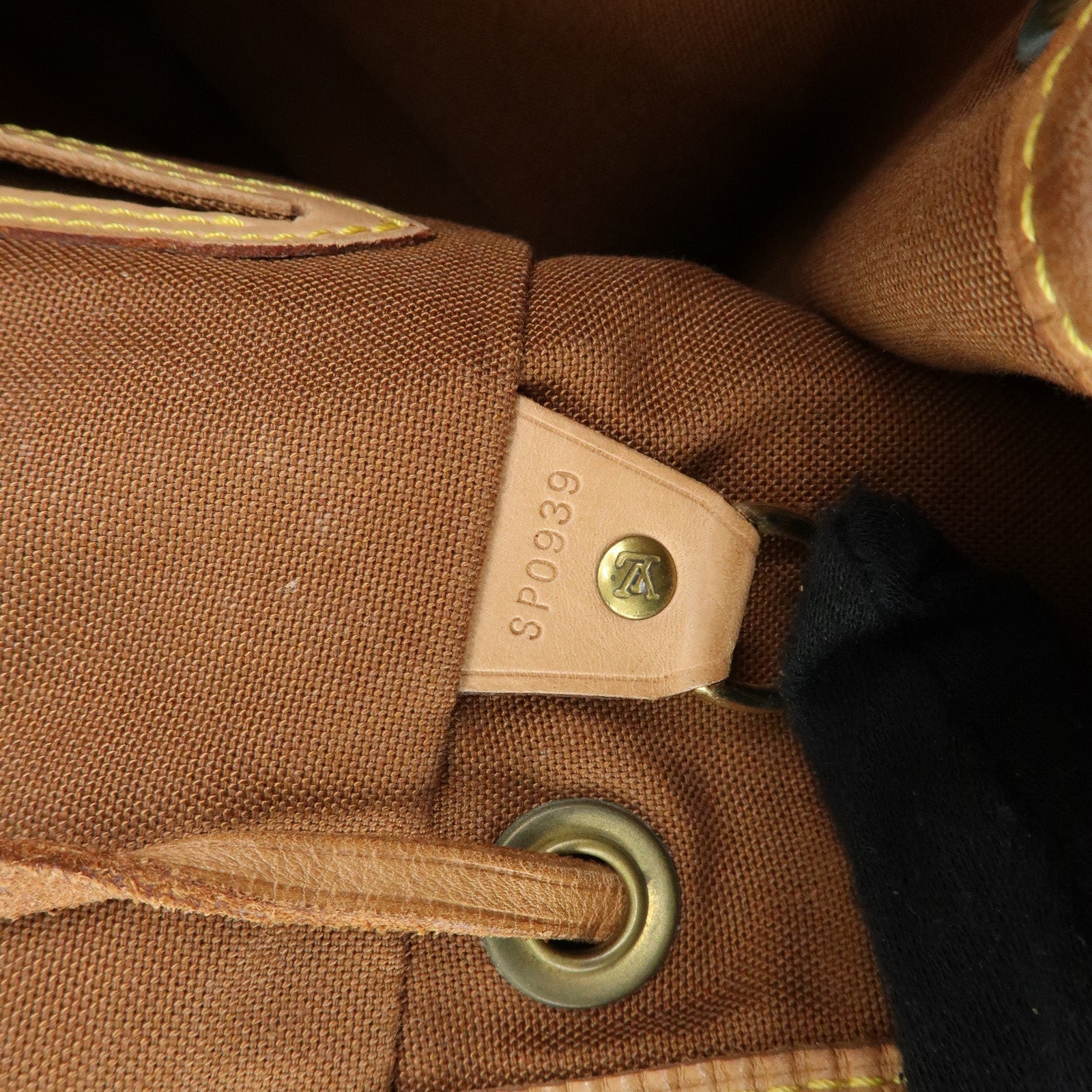 Louis Vuitton Monogram Canvas Montsouris MM Backpack Brown M51136