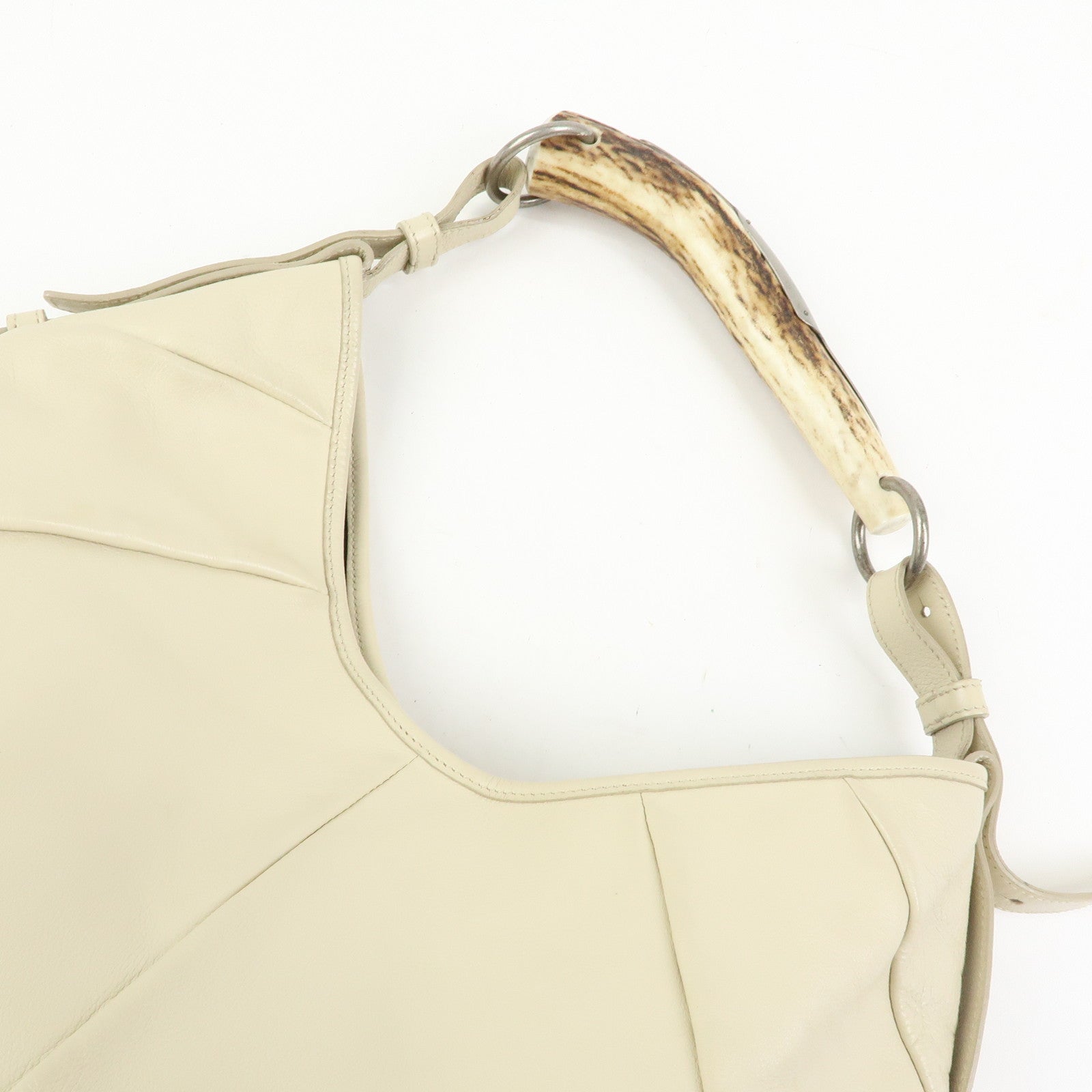 YVES SAINT LAURENT PARIS Mombasa Shoulder Bag Horn Handle 95363