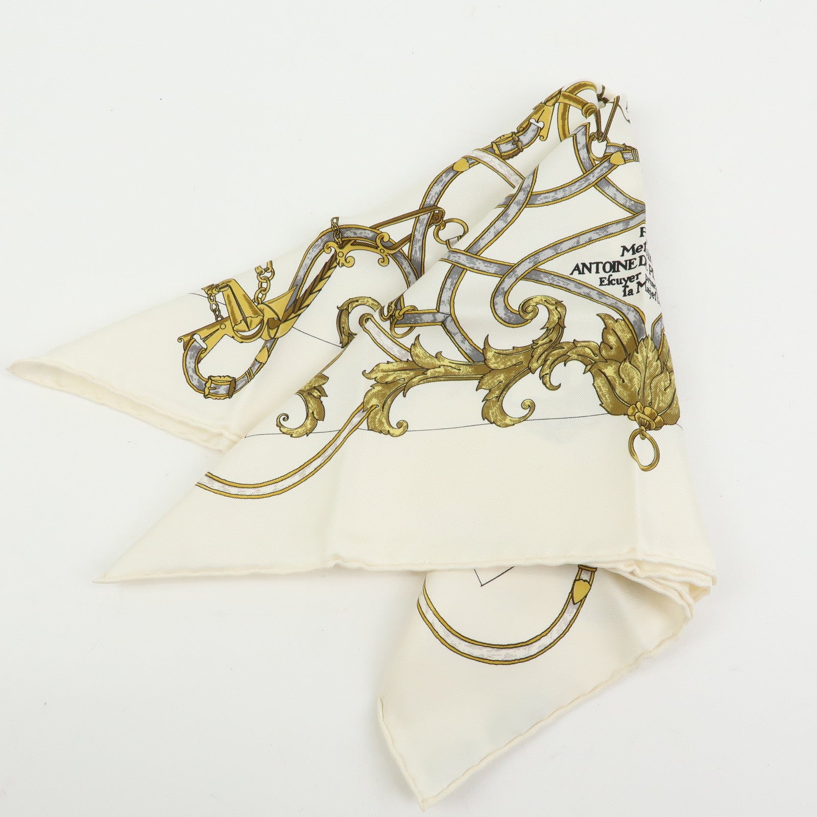 HERMES Carre 40 Silk 100% Scarf L'INSTRVCTION DV ROY White Gold Gray