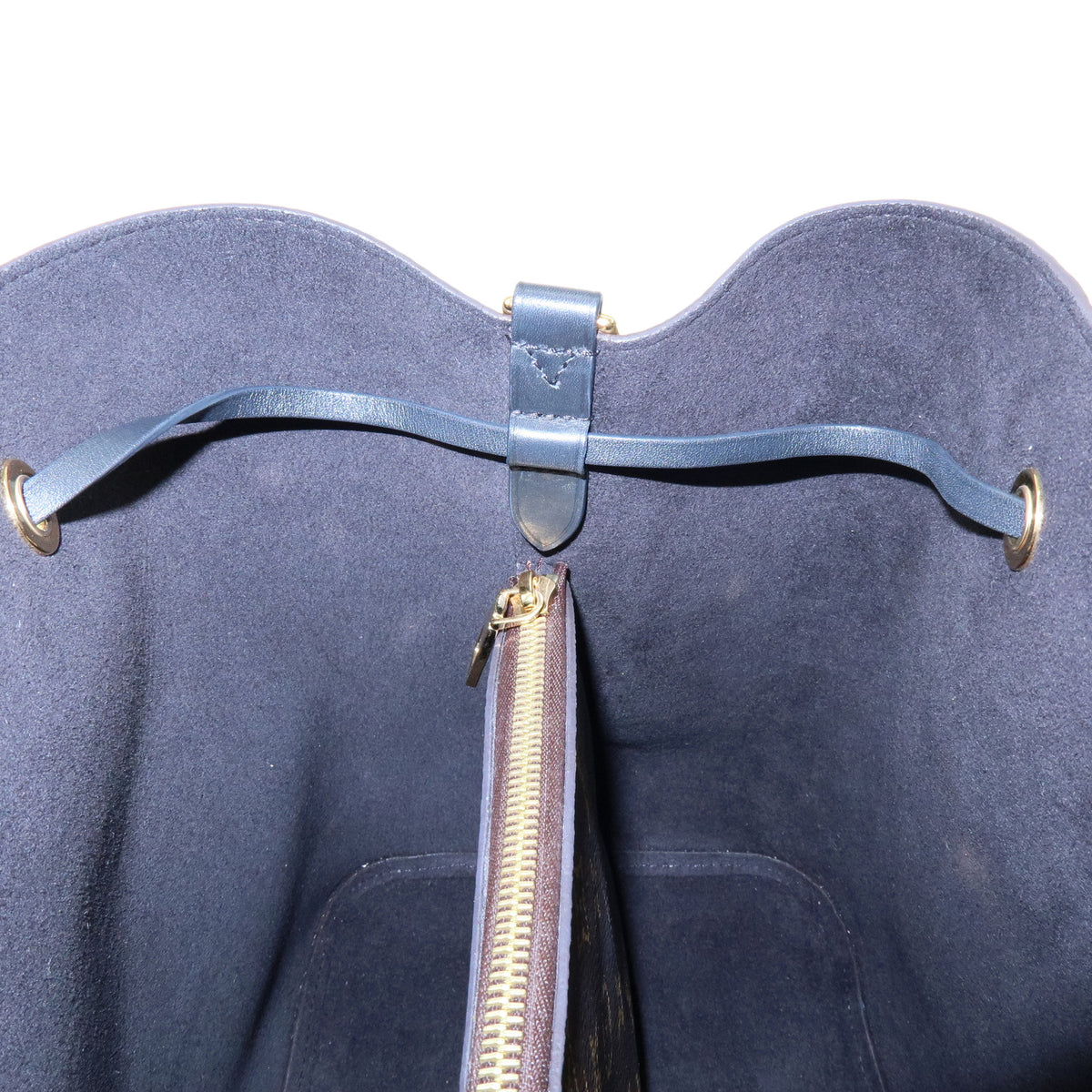 Louis Vuitton Monogram Neo Noe Shoulder Bag Noir M44020
