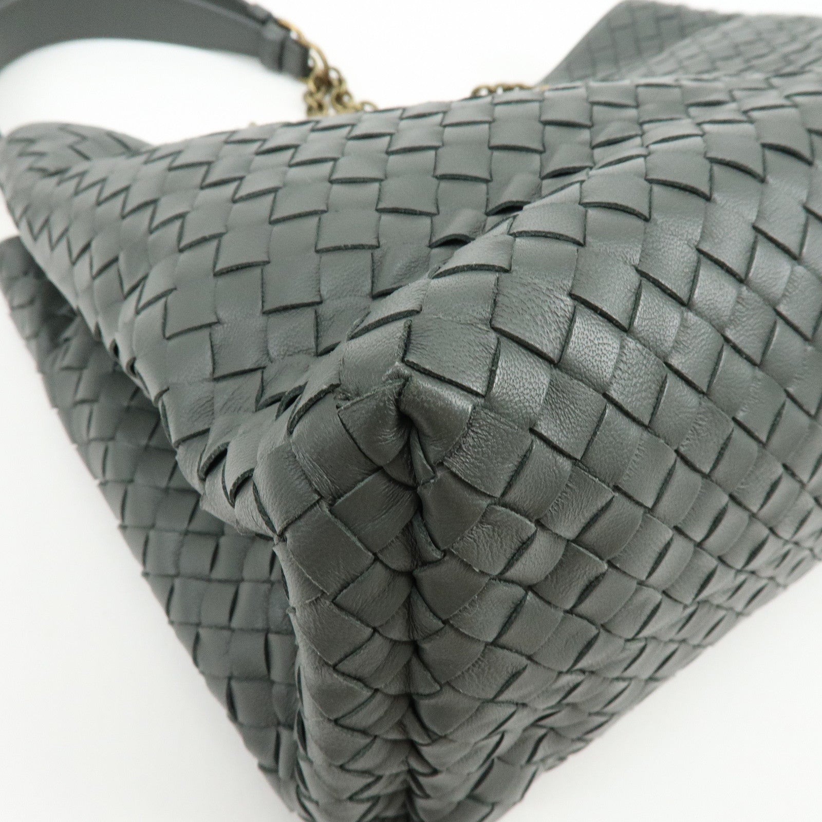 BOTTEGA VENETA Intrecciato Leather Chain Shoulder Bag Gray B07669596G