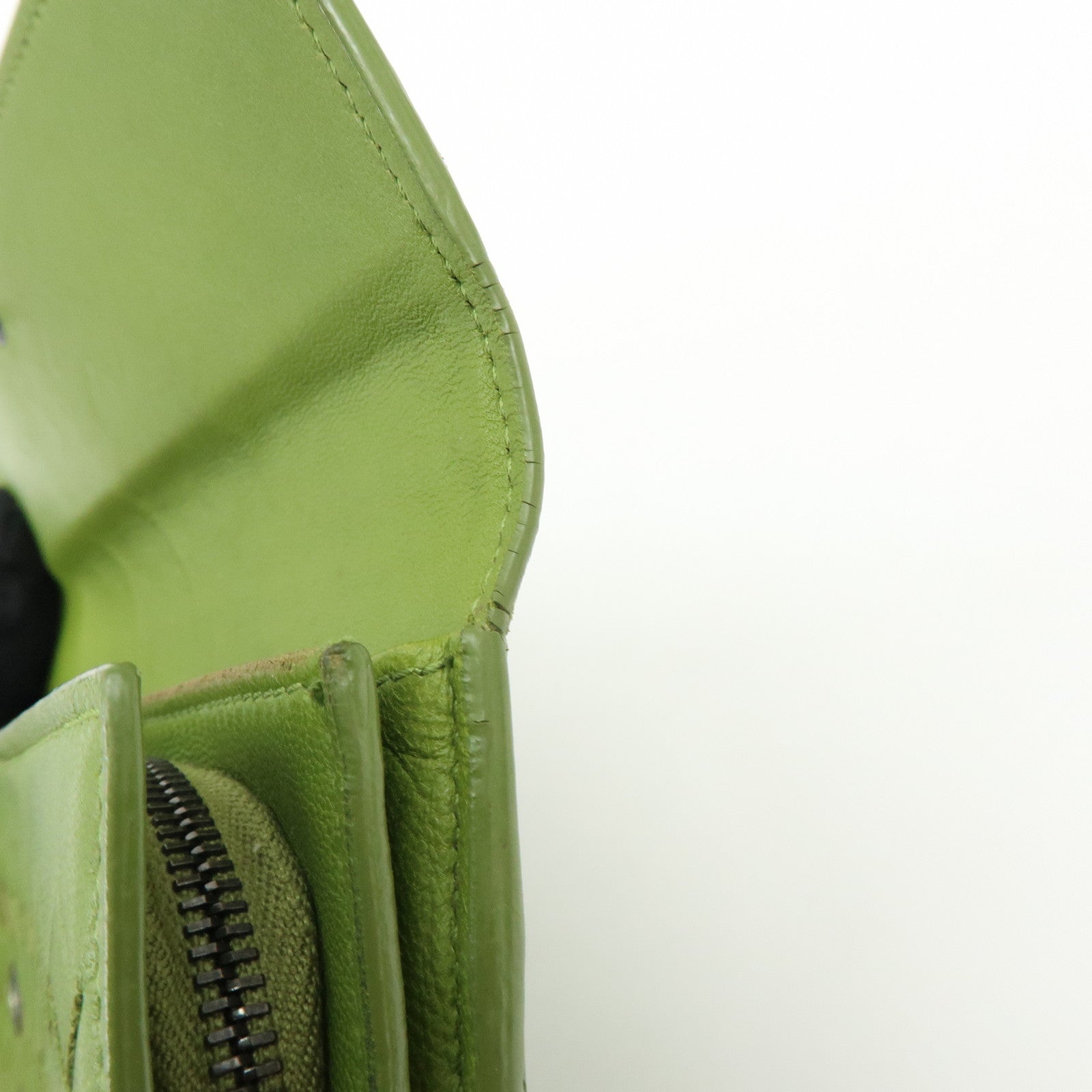 BOTTEGA VENETA Intrecciato Leather Flap Long Wallet Green