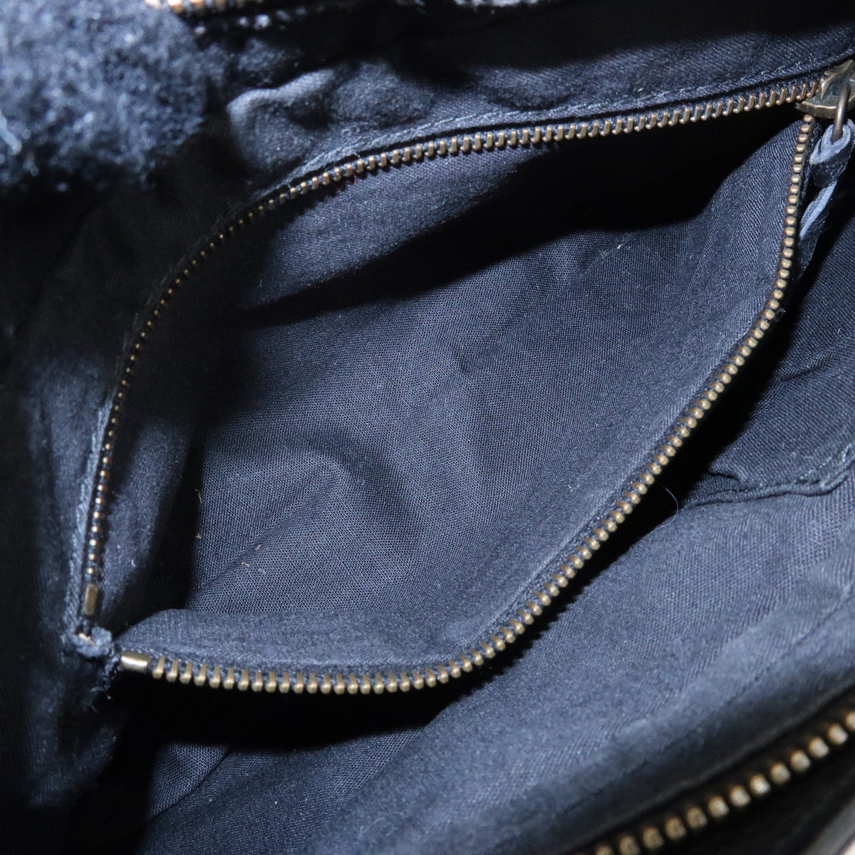BALENCIAGA Classic The Hip Leather Shoulder Crossbody Bag Black242803