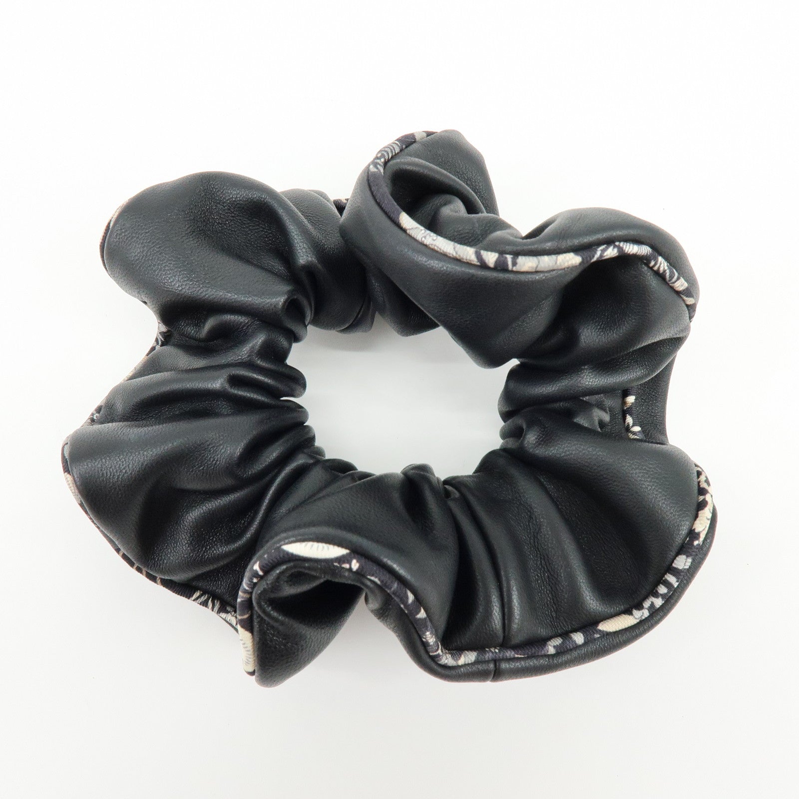 HERMES Agneau Milo Lamb Leather Scrunchie Hair Accessory Black White