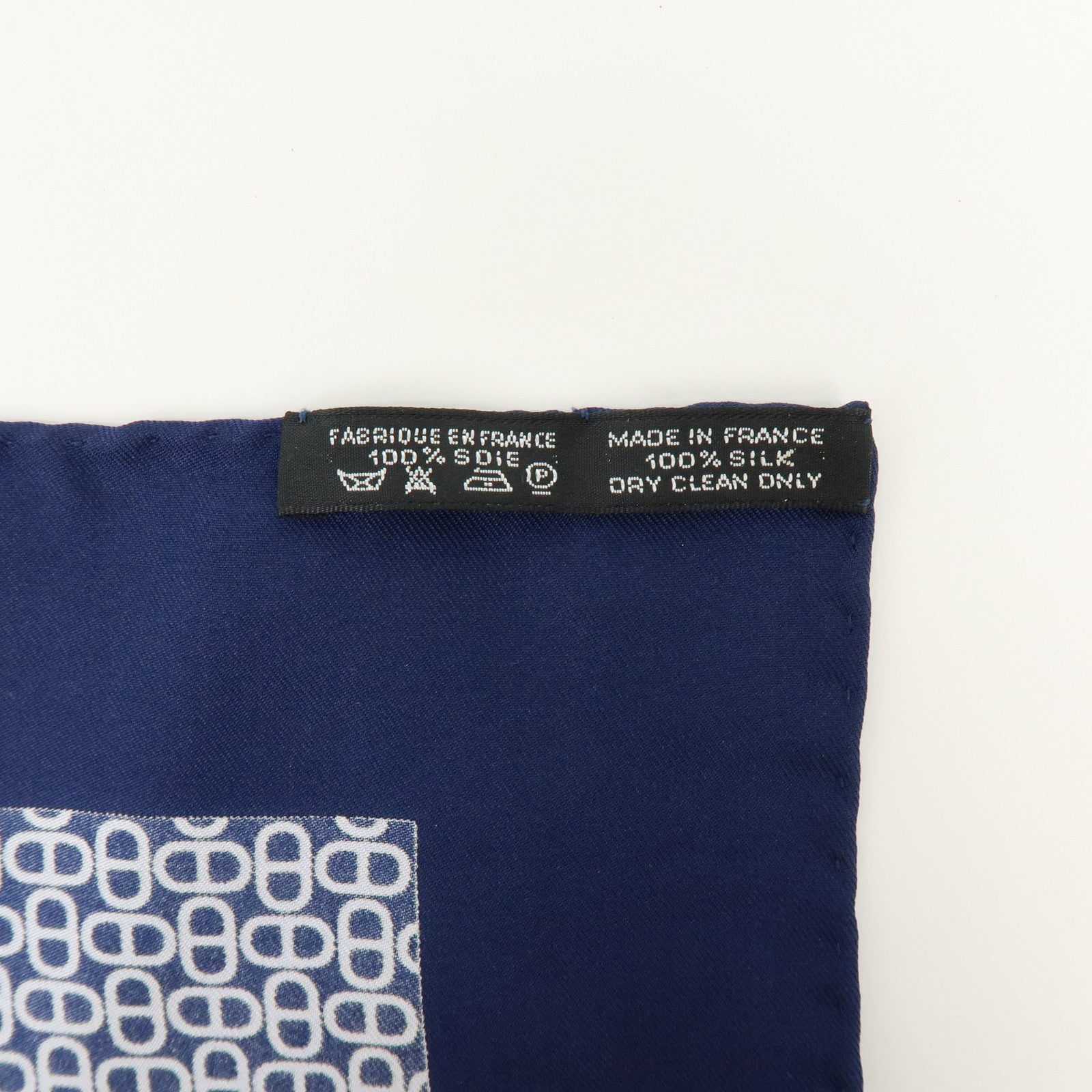 HERMES Carre 40 Lot of 2 Silk 100% Scarf Grand H / Chaîne d'Ancre