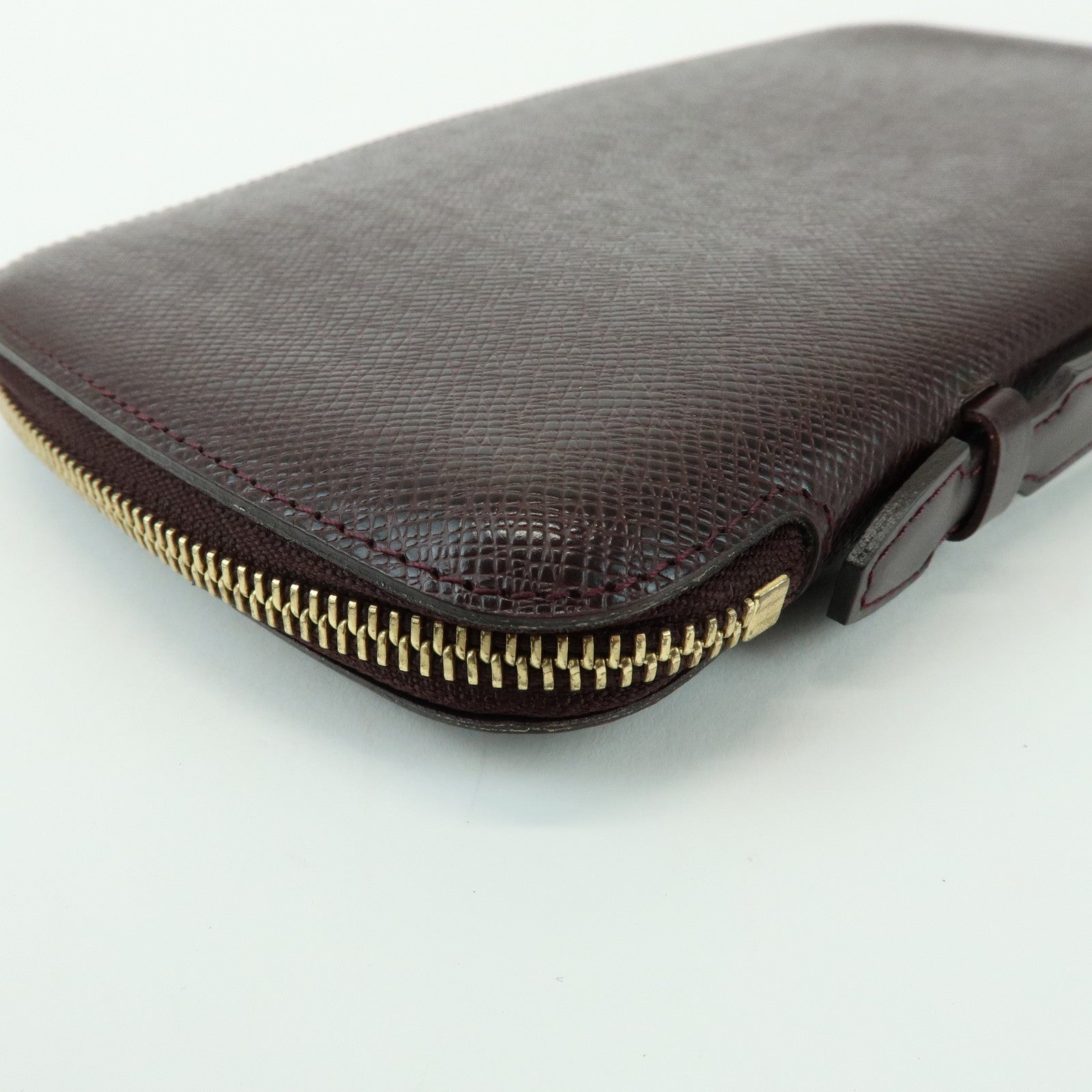 Louis Vuitton Taiga Leather Organizer Atoll Acajou M30656