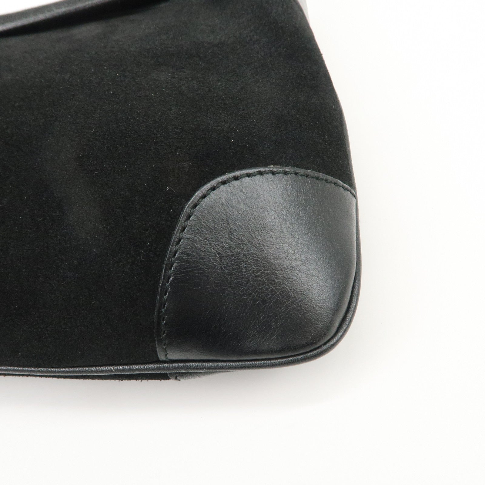 GUCCI Tigar Head Suede Leather Chain Shoulder Bag Black 001.4113 Used