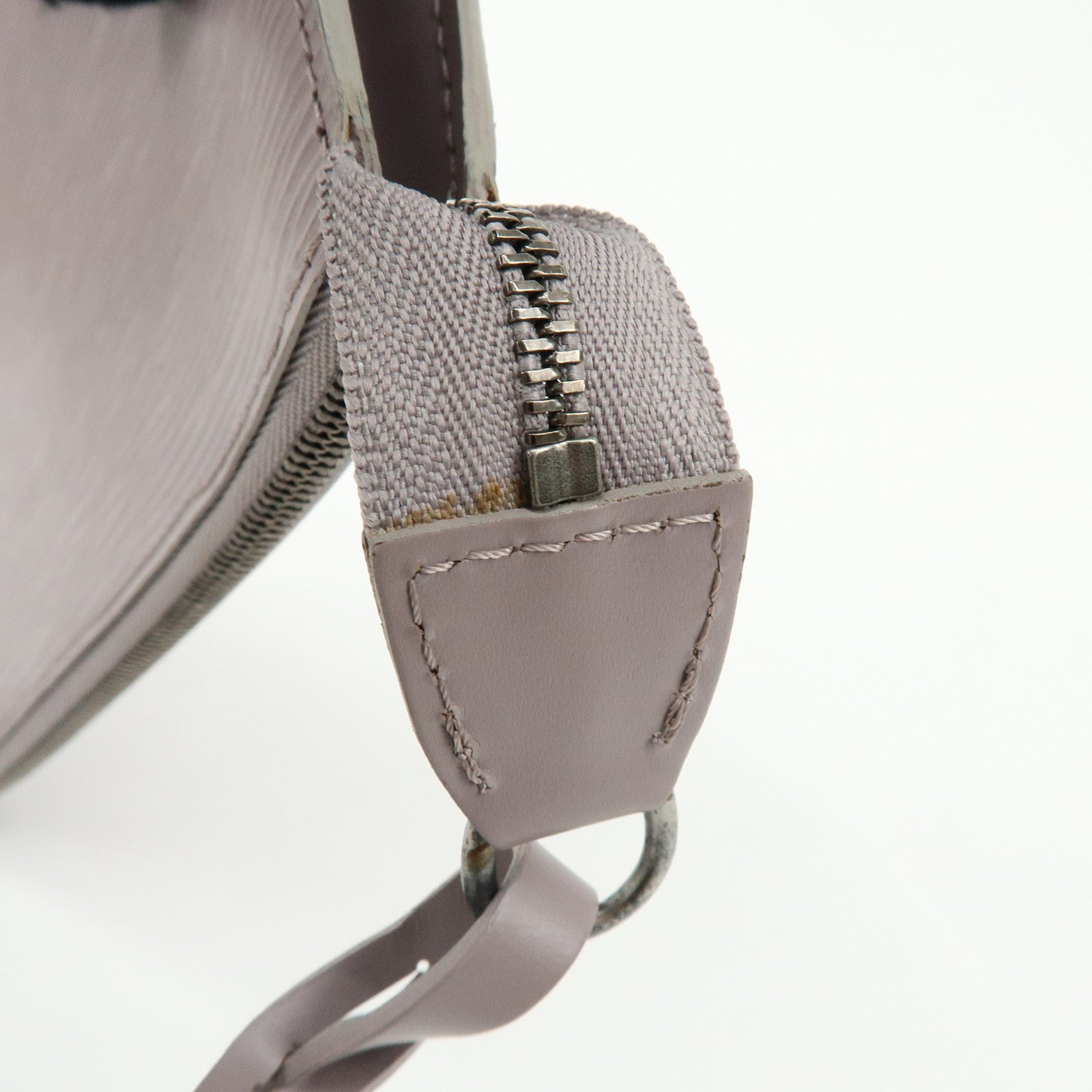 Louis Vuitton Epi Leather Pochette Accessoires Pouch Lilac M5294B