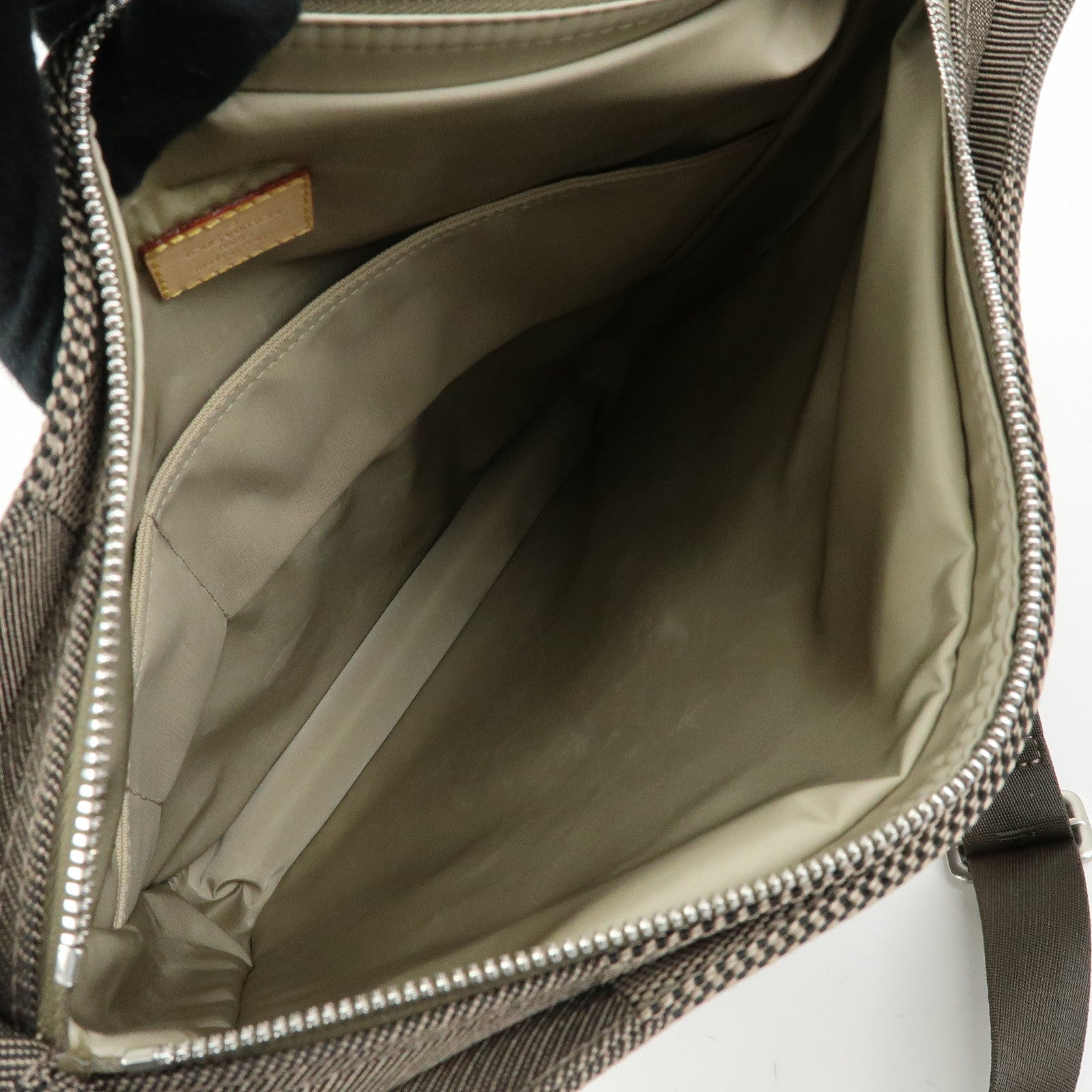 Louis Vuitton Damier Giant Compagnon Shoulder Bag Terre M93045