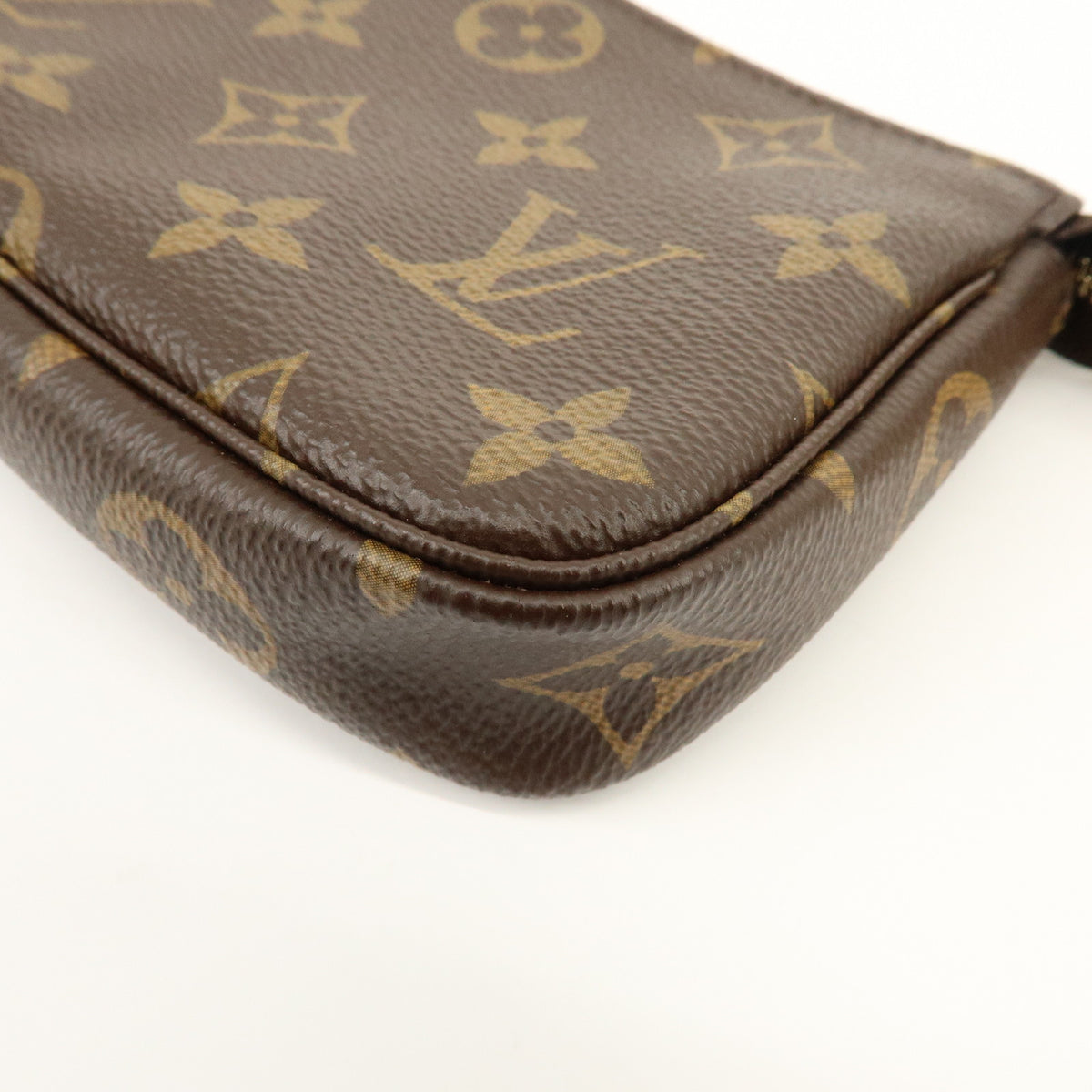 Louis Vuitton Monogram Mini Pochette Accessoires Hand Bag Bown M58009