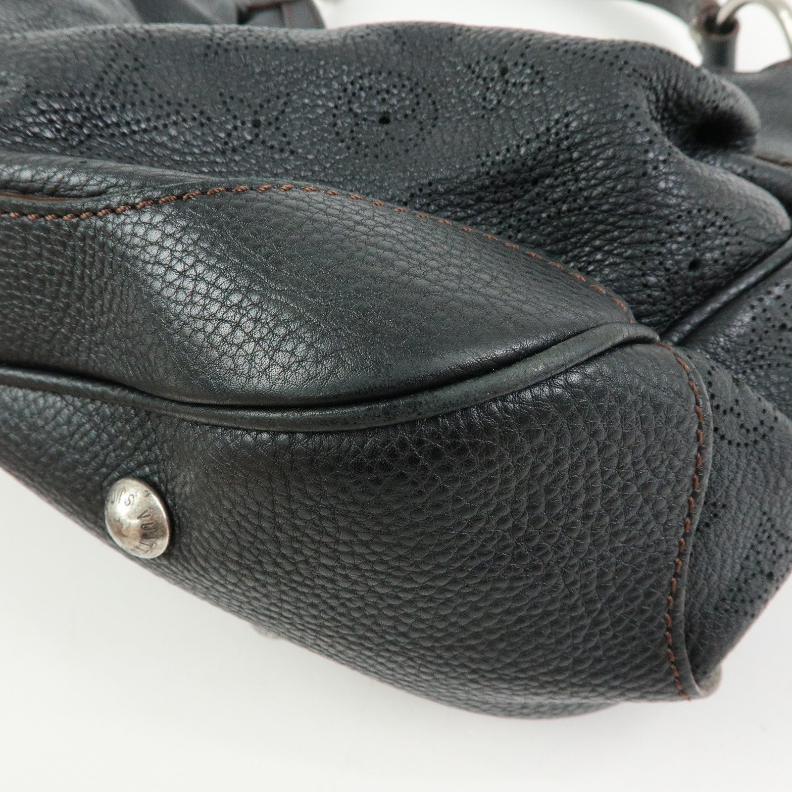 Louis Vuitton Monogram Mahina Solar PM Shoulder Bag Noir M93127