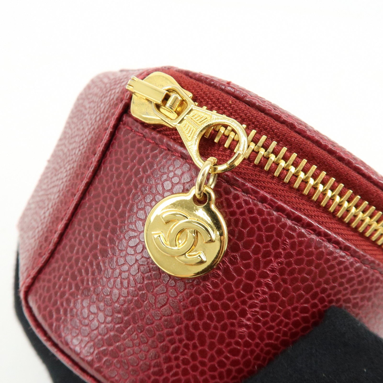 CHANEL COCO Mark Caviarskin Cosmetic Pouch Jewelry Case Bourdeaux Gold