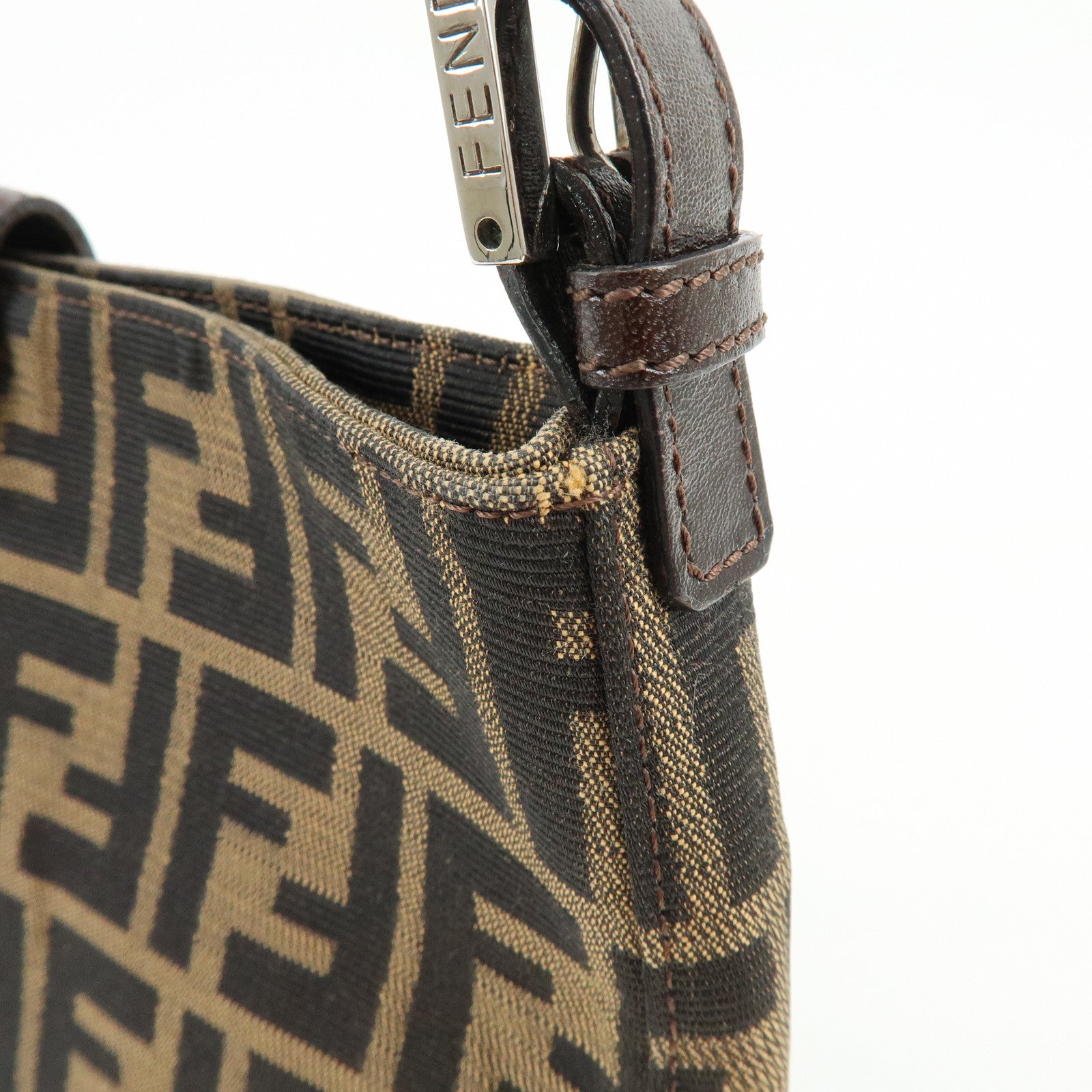 FENDI Zucca Canvas Leather Shoulder Bag Brown Black 26727