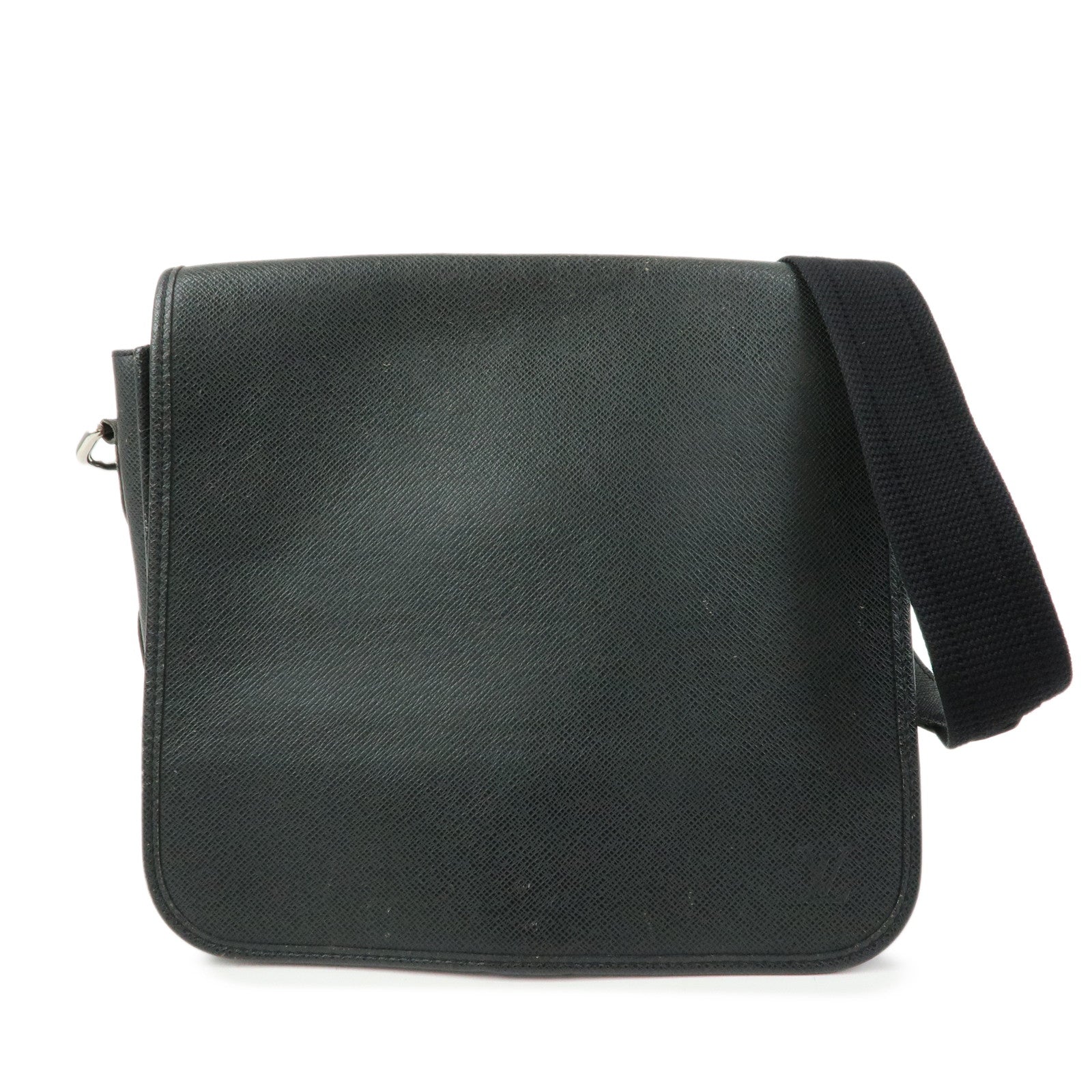 Louis Vuitton Taiga Andrei Leather Shoulder Bag Ardoise M32482