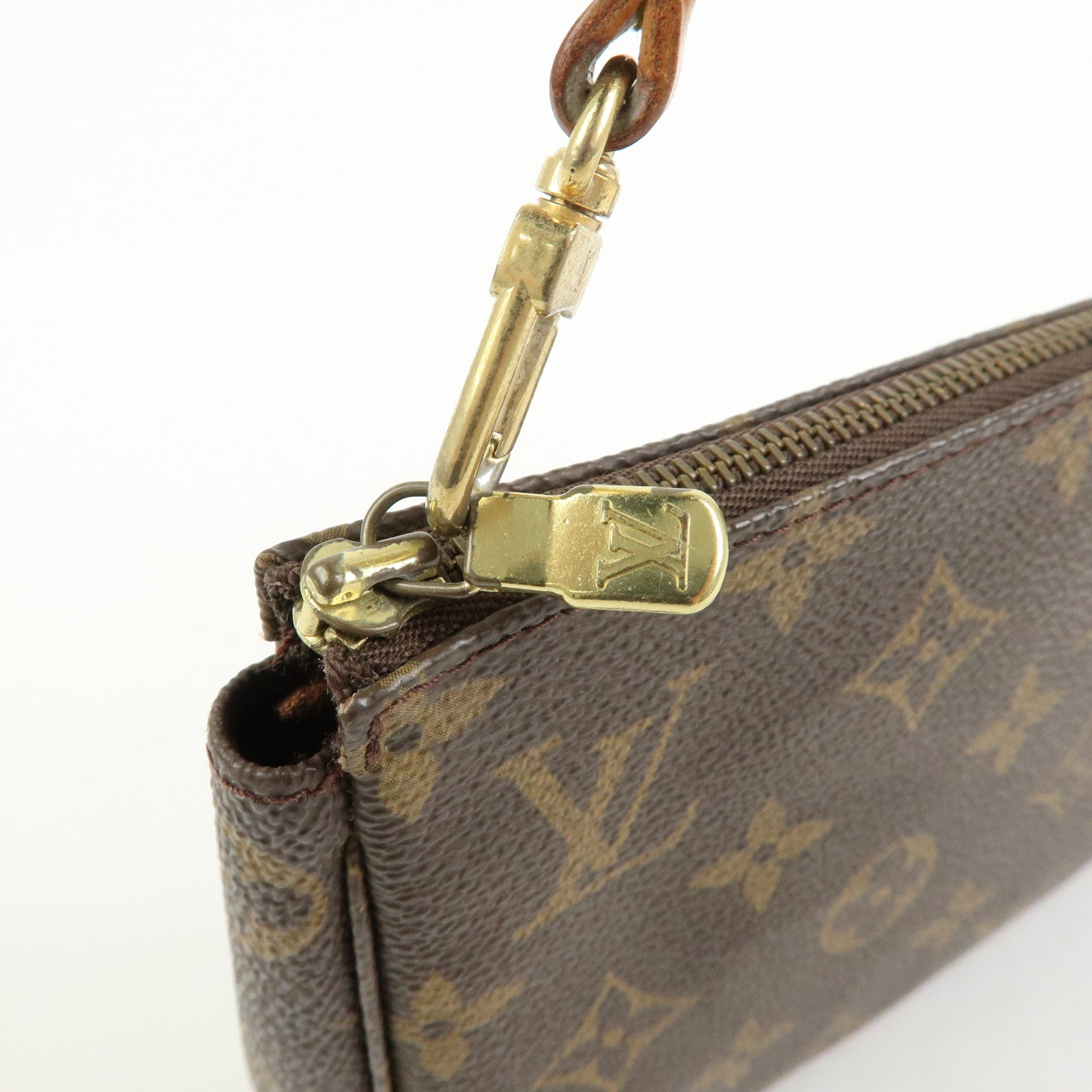 Louis Vuitton Monogram Pochette Accessoires Pouch Hand Bag Brown M51980