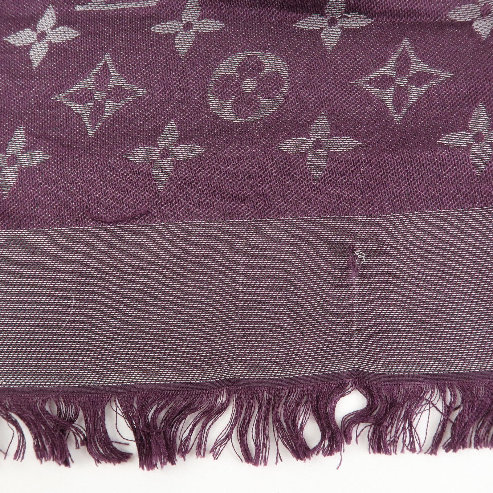Louis Vuitton Shawl Monogram Silk Rayon Wool Scarf Amarante M75124