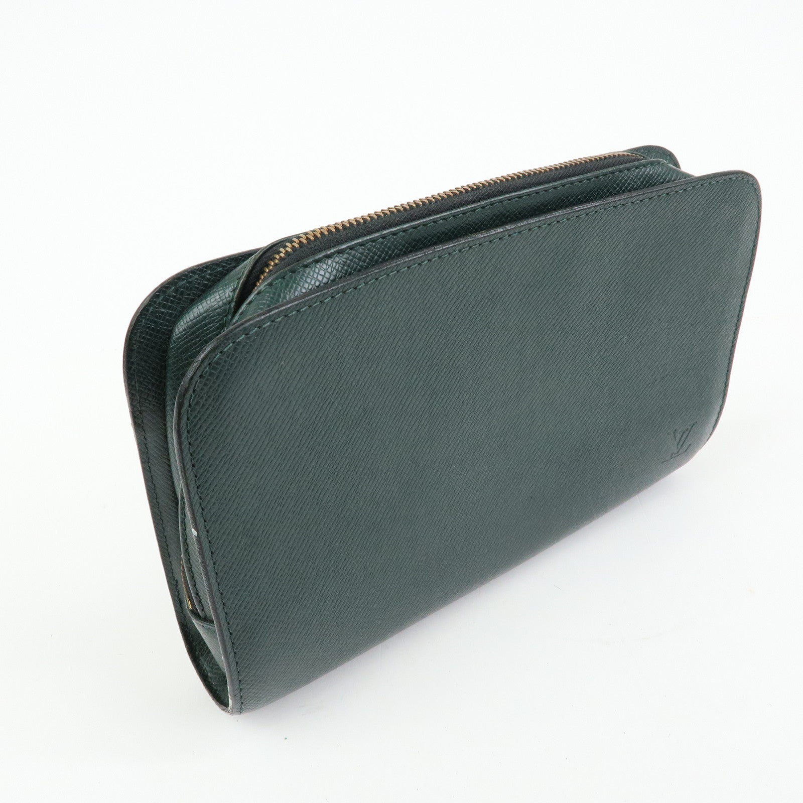 Louis Vuitton Taiga Baikal Clutch Bag Pouch Epicea M30184