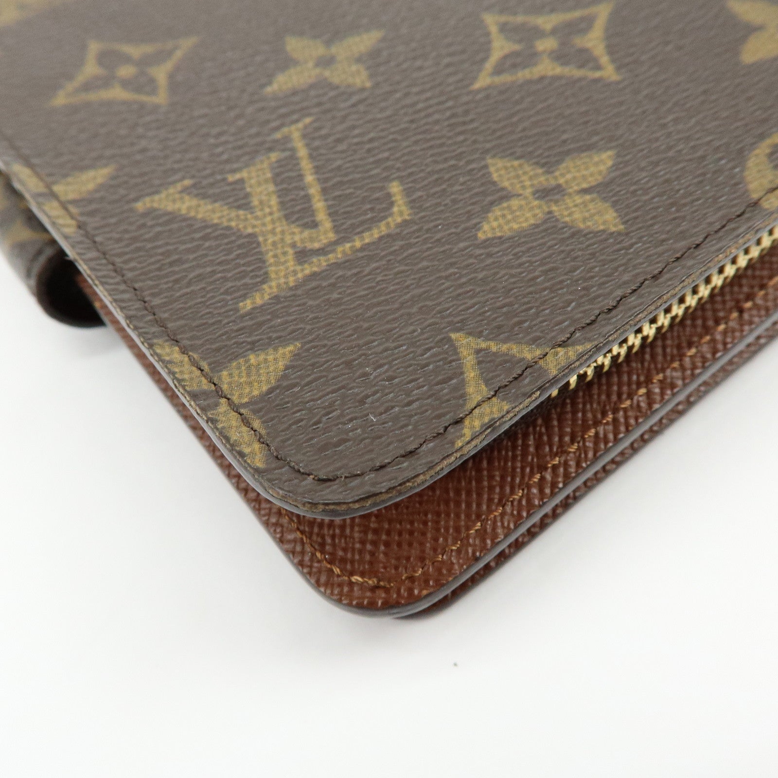 Louis Vuitton Monogram Porte Papier Zip Bi-fold Wallet M61207