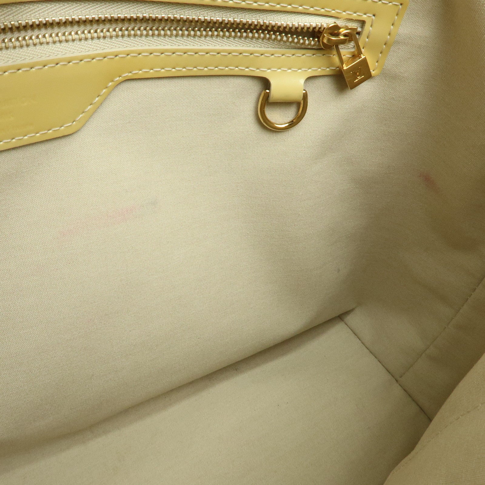 Louis Vuitton Monogram Vernis Wilshire MM Tote Bag Blanc Corail M91441