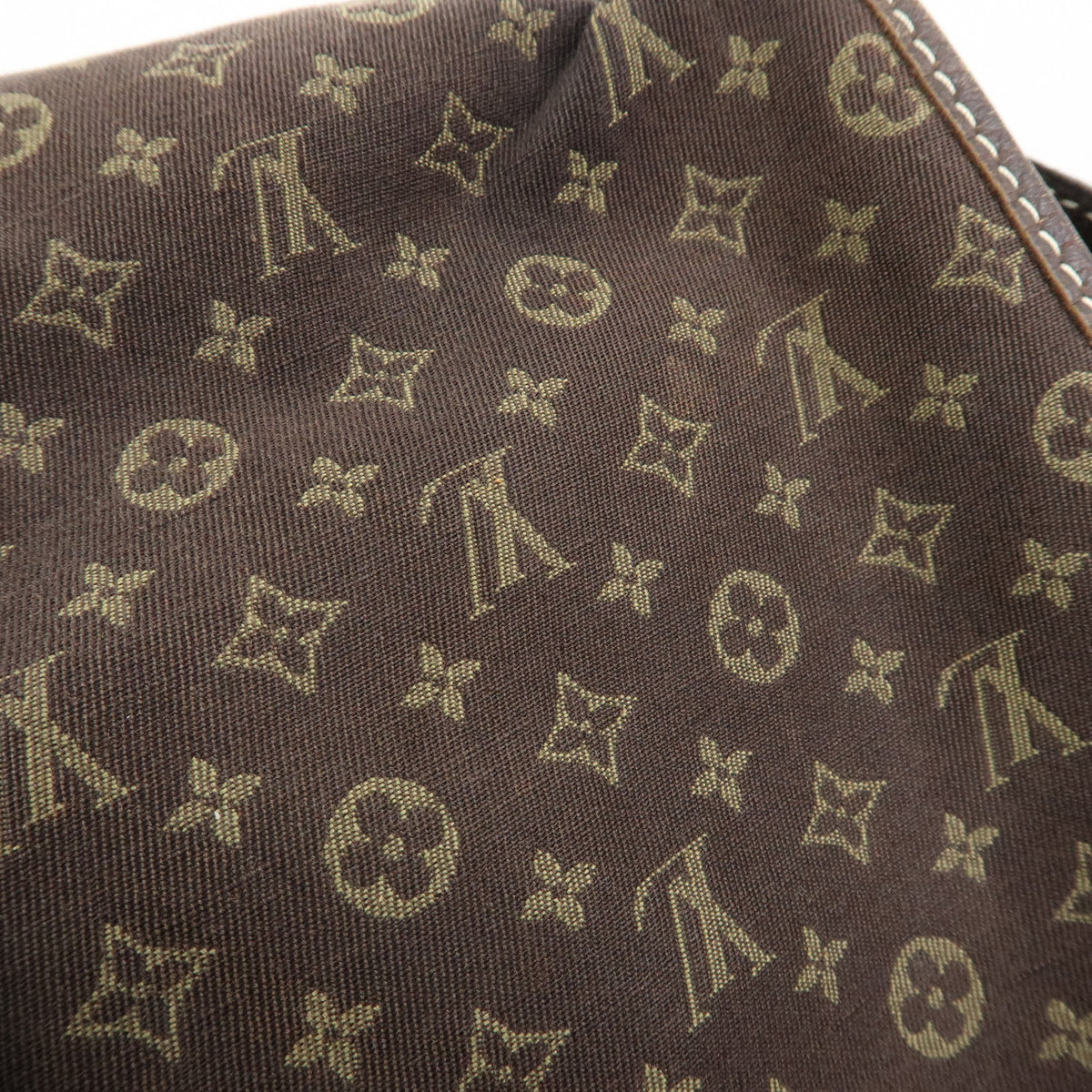 Louis Vuitton Monogram Mini Lin Saumur Shoulder Bag M95277