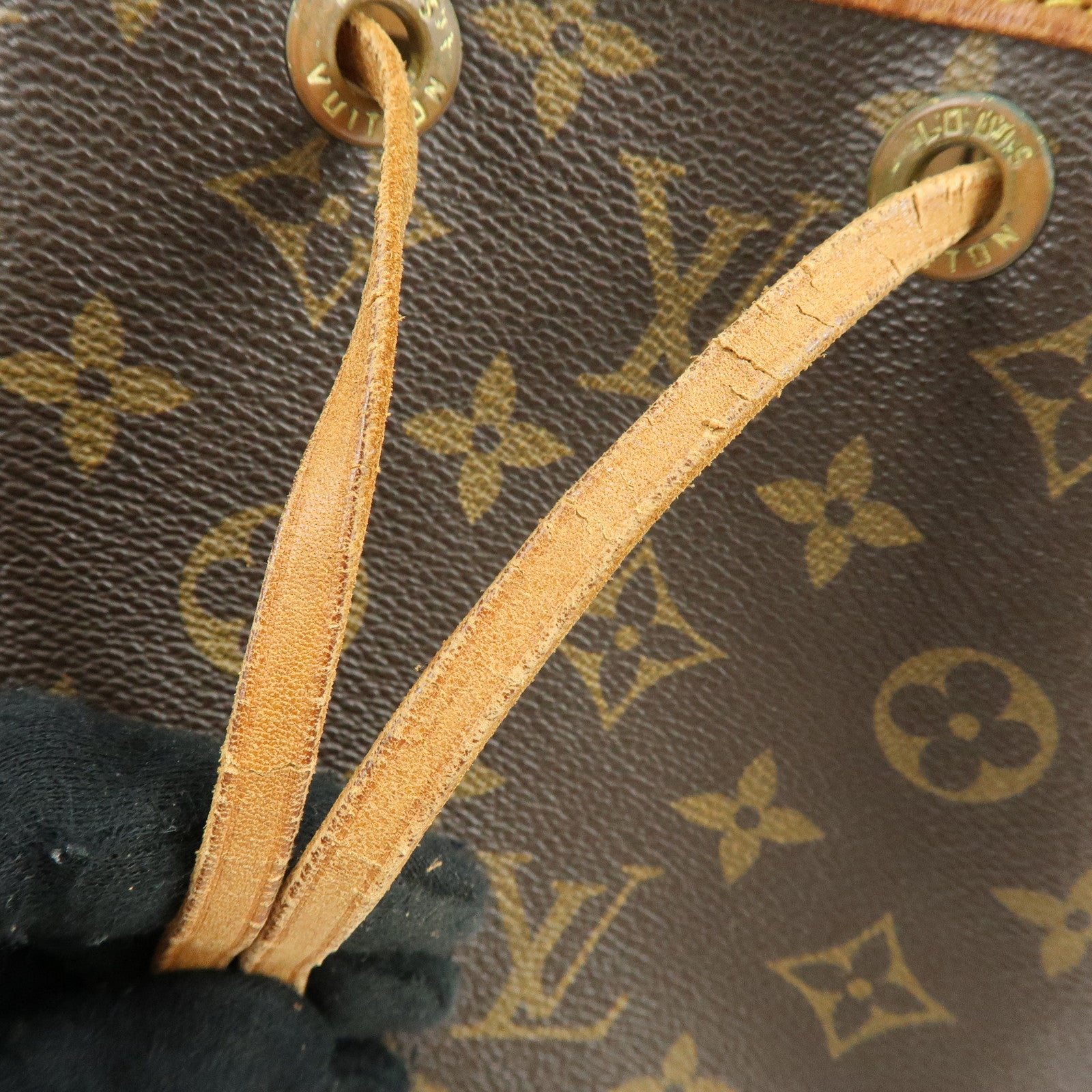 Louis Vuitton Monogram Canvas Petit Noe Shoulder Bag Brown M42226