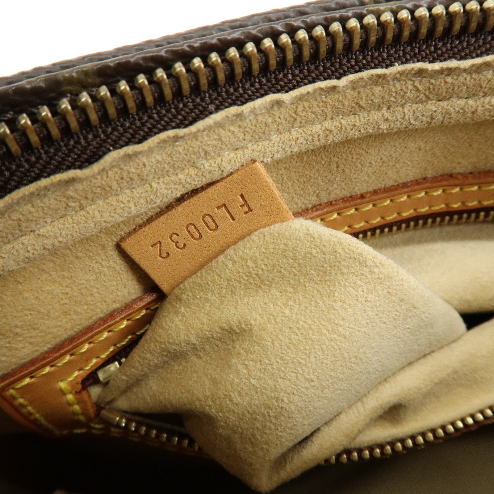 Louis Vuitton Monogram Looping MM Canvas Shoulder Bag Hand Bag M51146