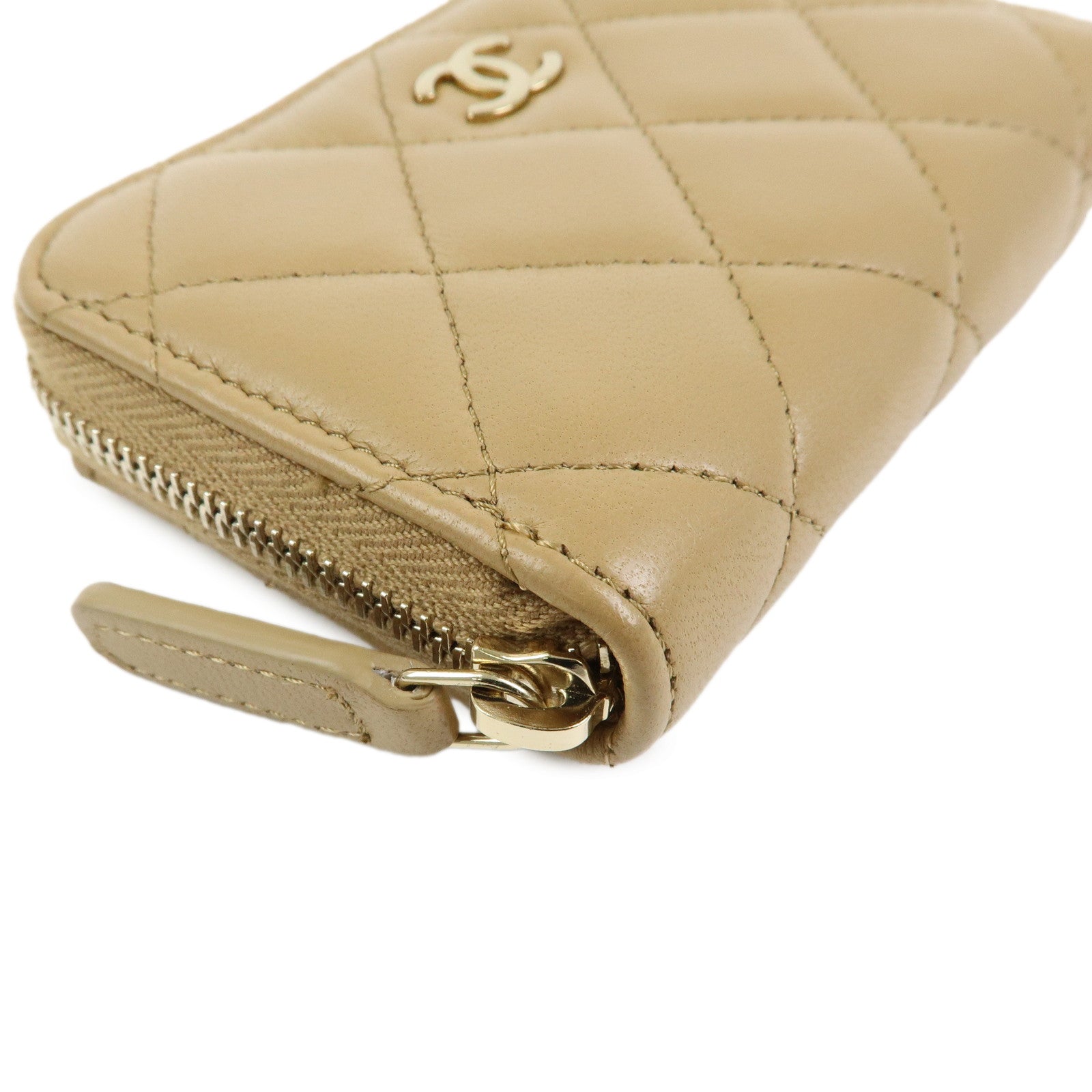 CHANEL COCO Mark Matelasse Lamb Skin Classic Zippy Coin Case AP0216