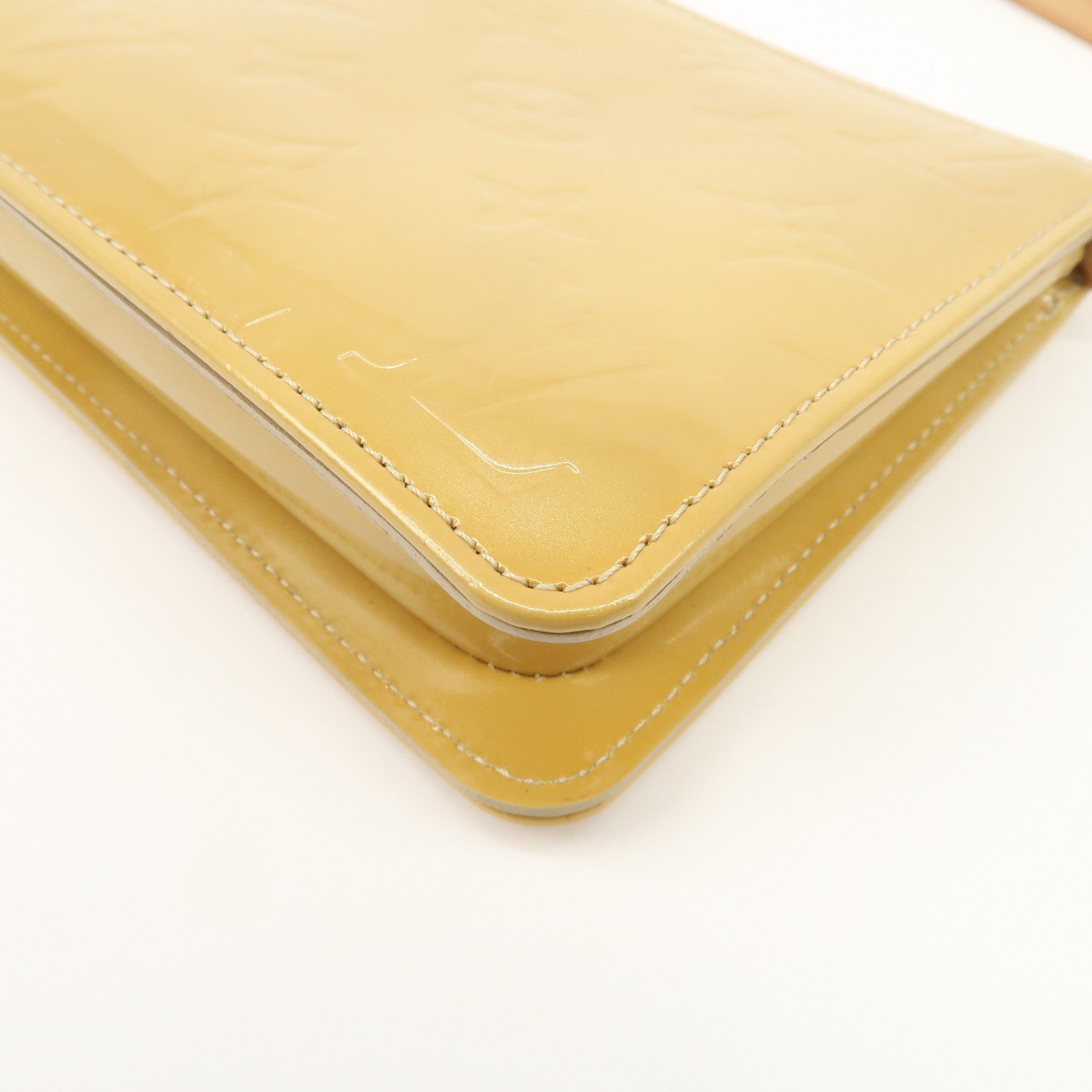 Louis Vuitton Monogram Vernis Lexington Accessoires Pouch Beige M91010 Used