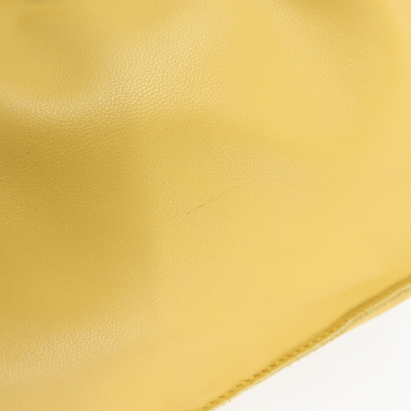 HERMES Clou de Selle Lamb Skin Shoulder Bag □Q Stamped Yellow