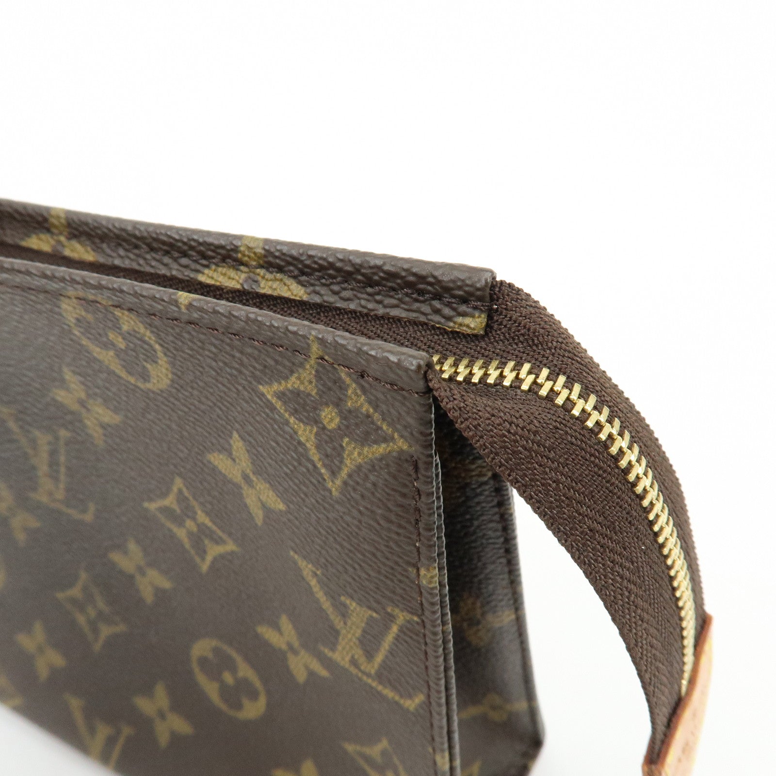Louis Vuitton Monogram Poche Toilette 19 Clutch Bag Pouch Brown M47544
