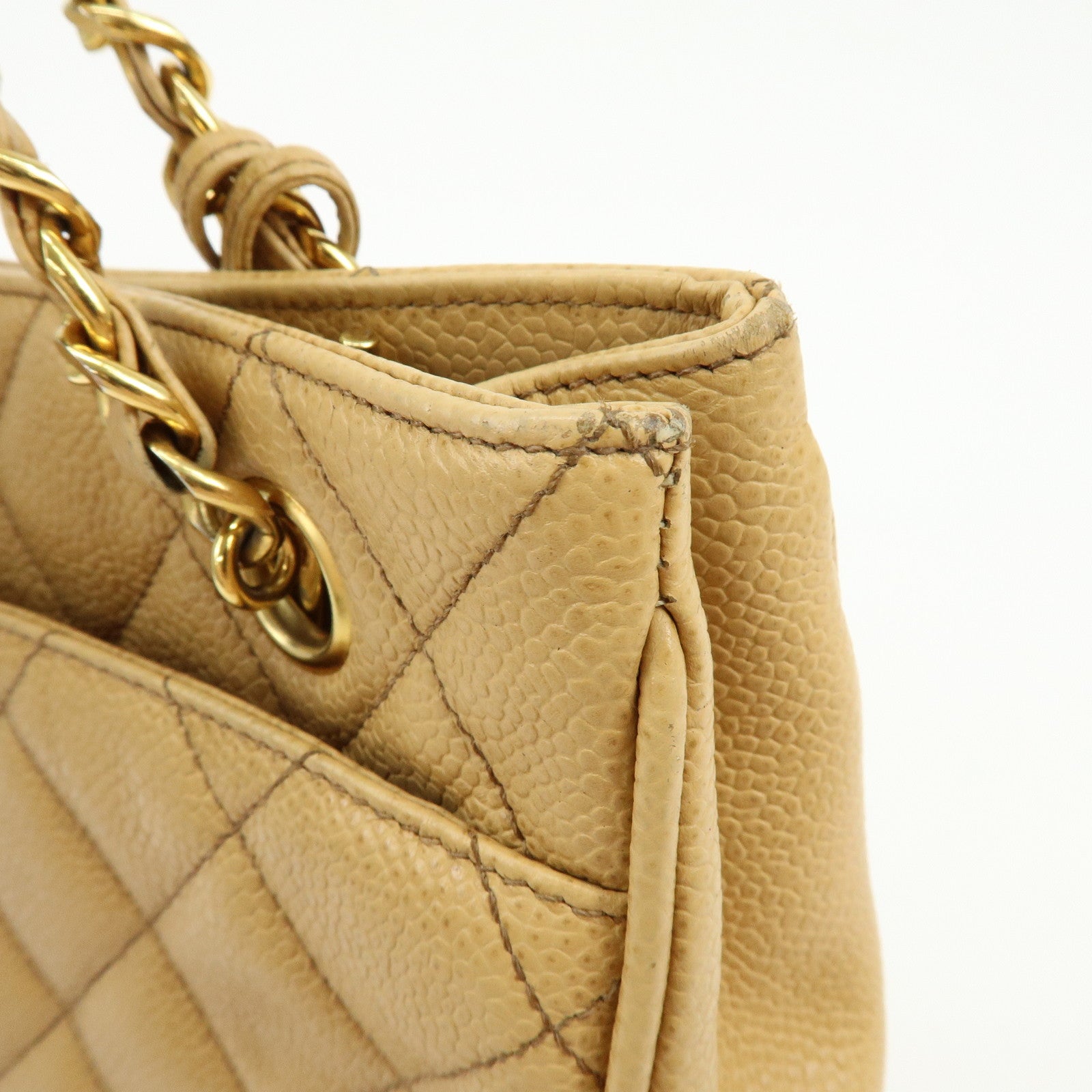 CHANEL Matelasse Caviarskin Shoulder Bag Hand Bag Beige