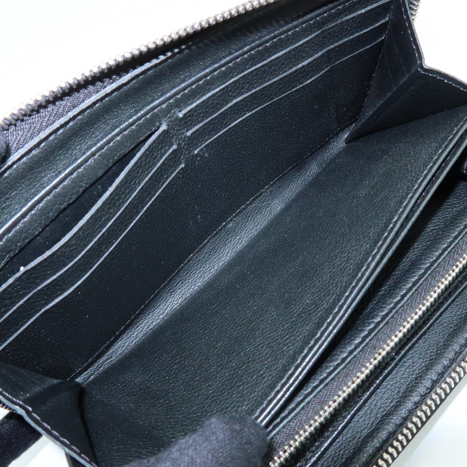 Louis Vuitton Leather Lockme Round Zippy Long Wallet Noir M62622