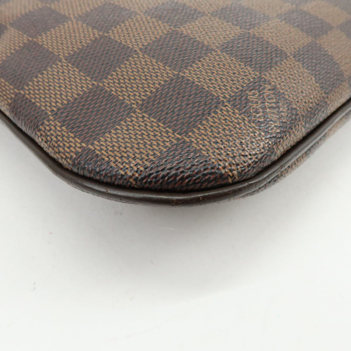 Louis Vuitton Damier Ebene Pochette Bosphore Shoulder Bag N51111