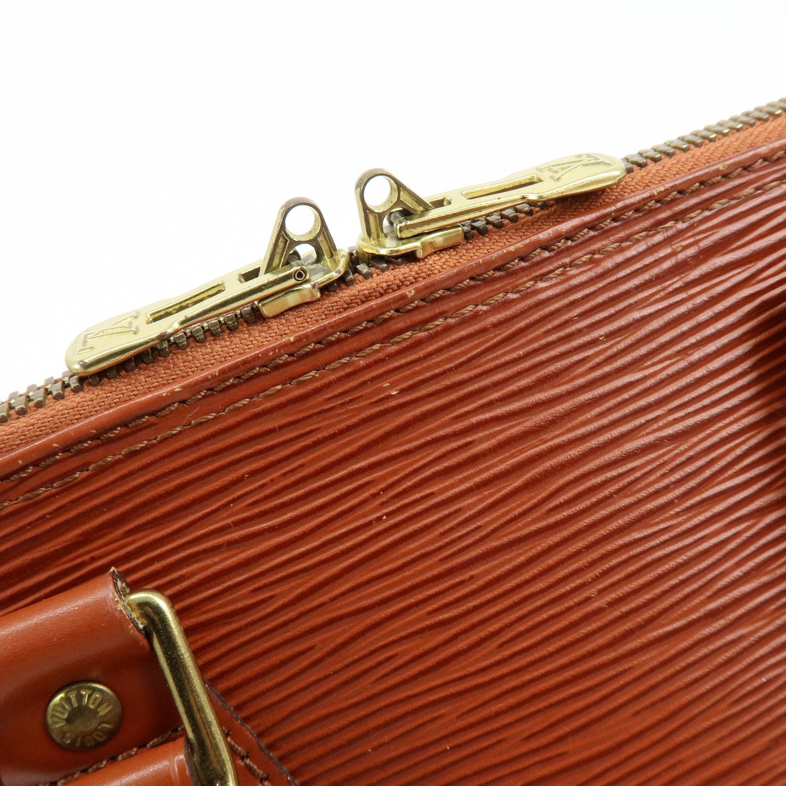 Louis Vuitton Epi Alma PM Leather Hand Bag Kenya Brown M52143