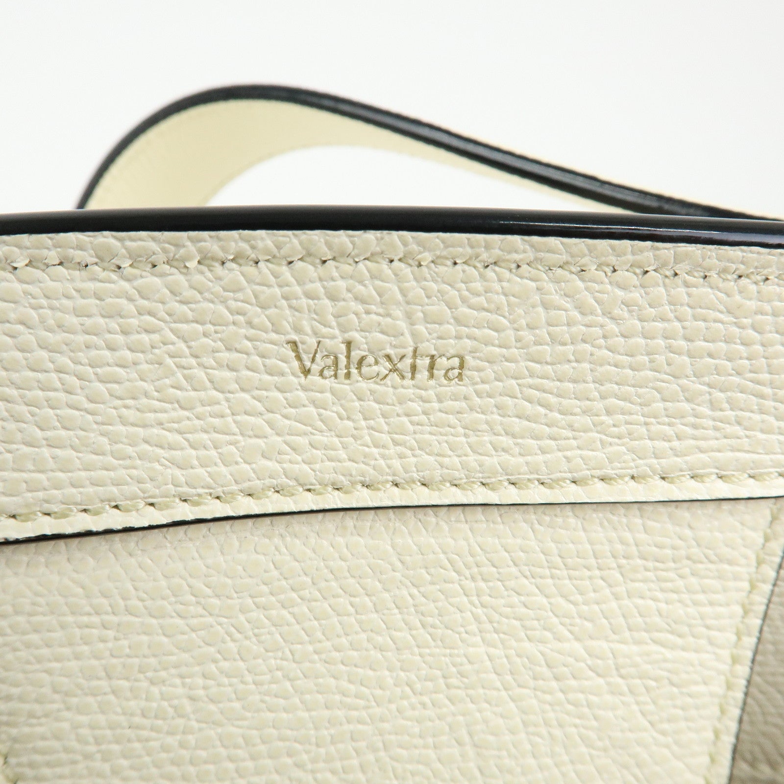 Valextra Brera Calf Leather Shoulder Bag Hand Bag White