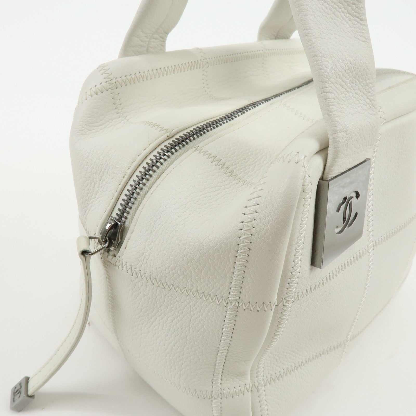 CHANEL Chocolate Bar COCO Mark Caviarskin Hand Bag Tote Bag White