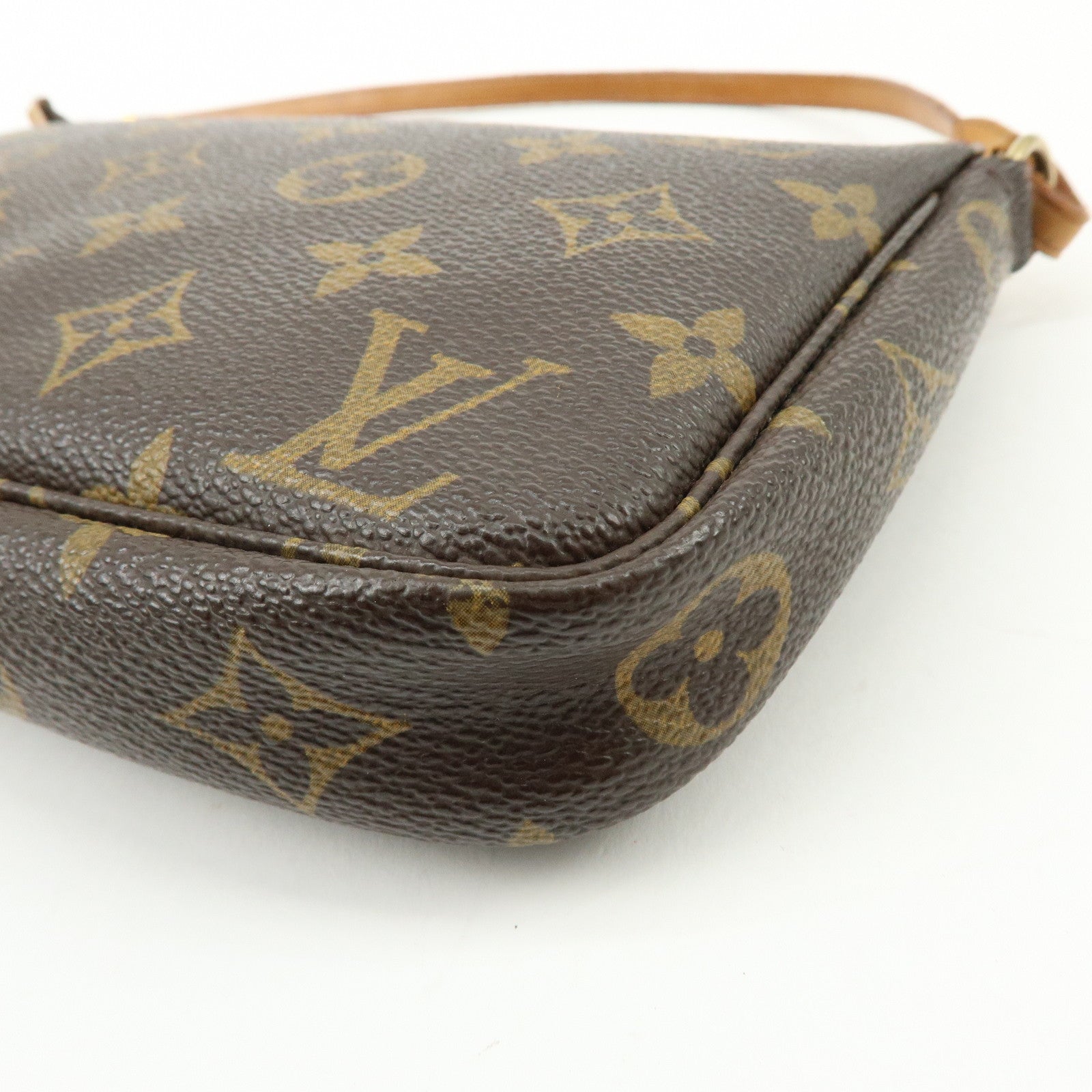 Louis Vuitton Monogram Pochette Accessoires Hand Bag Brown M51980