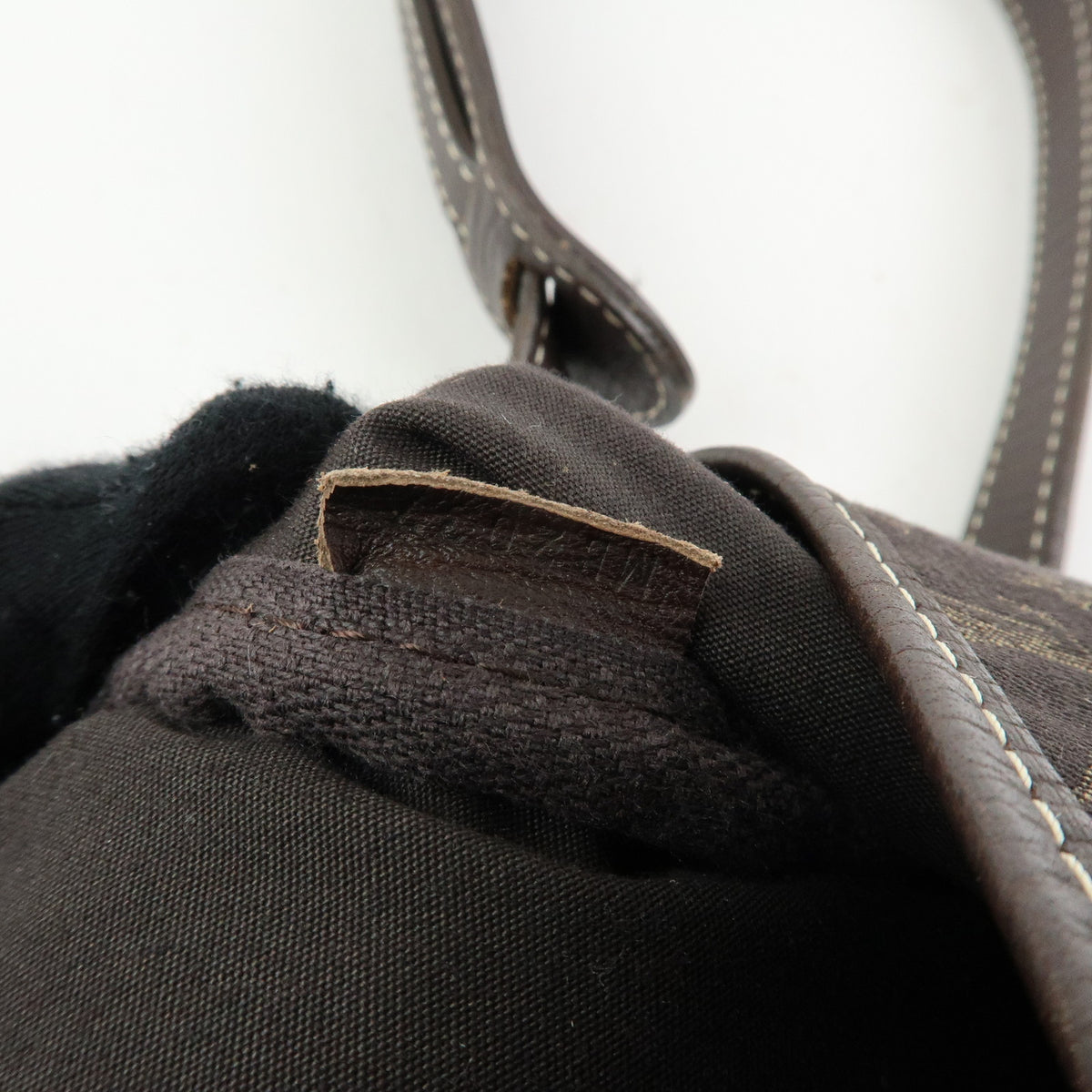 Louis Vuitton Monogram Mini Lin Saumur Shoulder Bag M95277