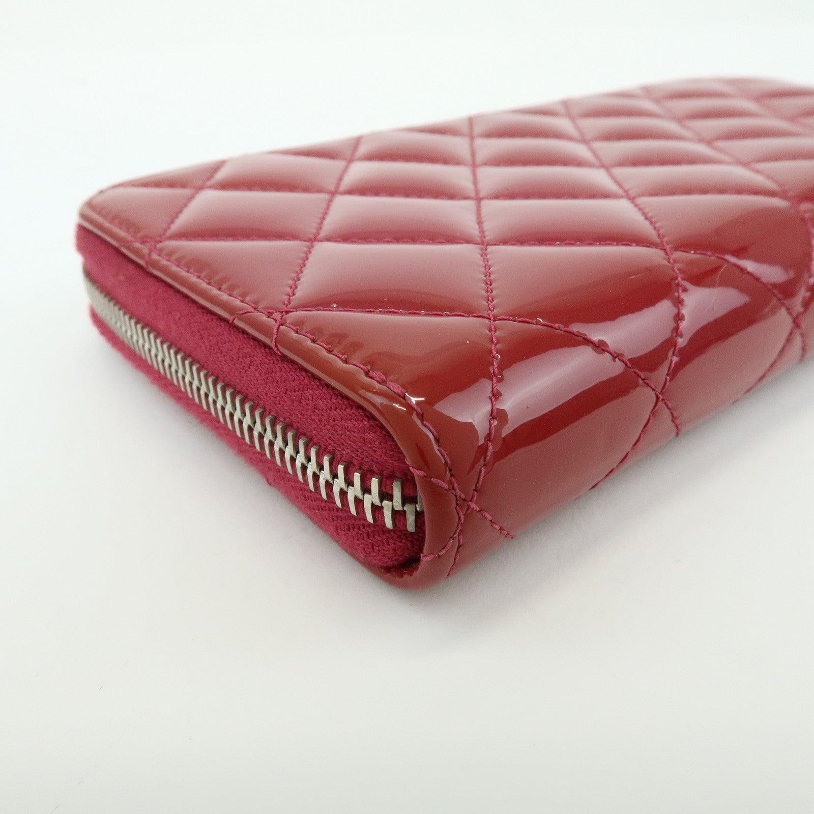 CHANEL Matelasse Patent Leather Zippy Long Wallet Pink