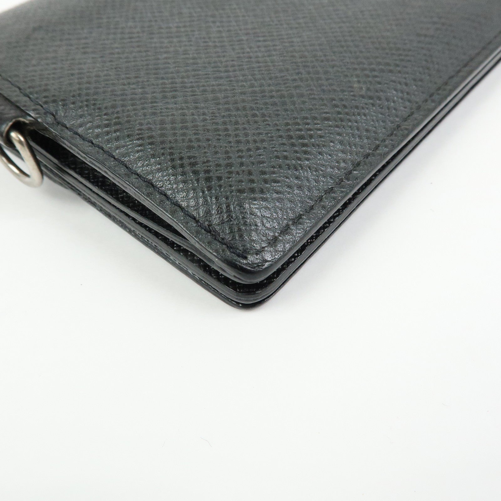 Louis Vuitton Taiga Portefeuille Accordion Wallet Ardoise M30992