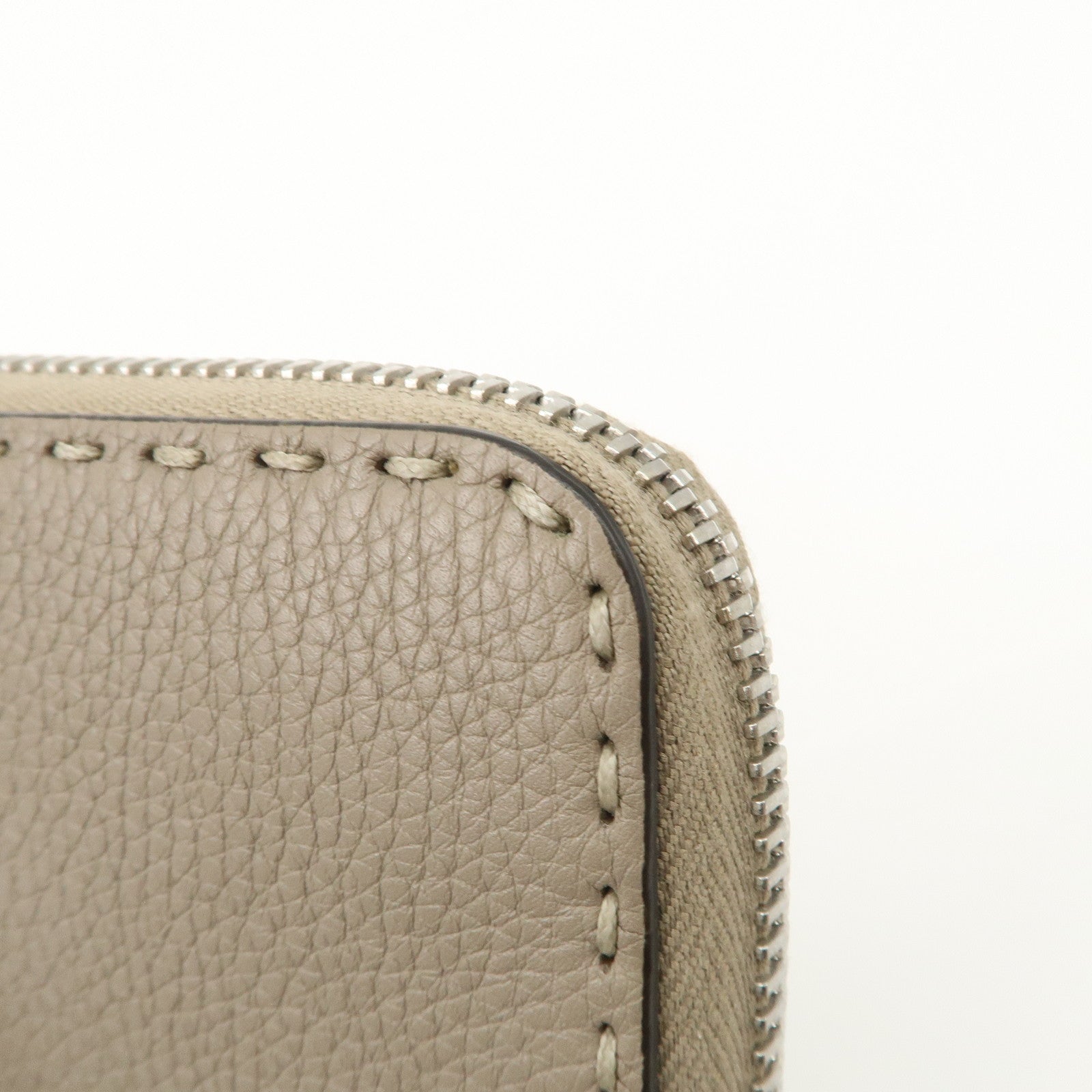 FENDI Selleria Leather Zip Around Long Wallet Greige 8M0374 Used