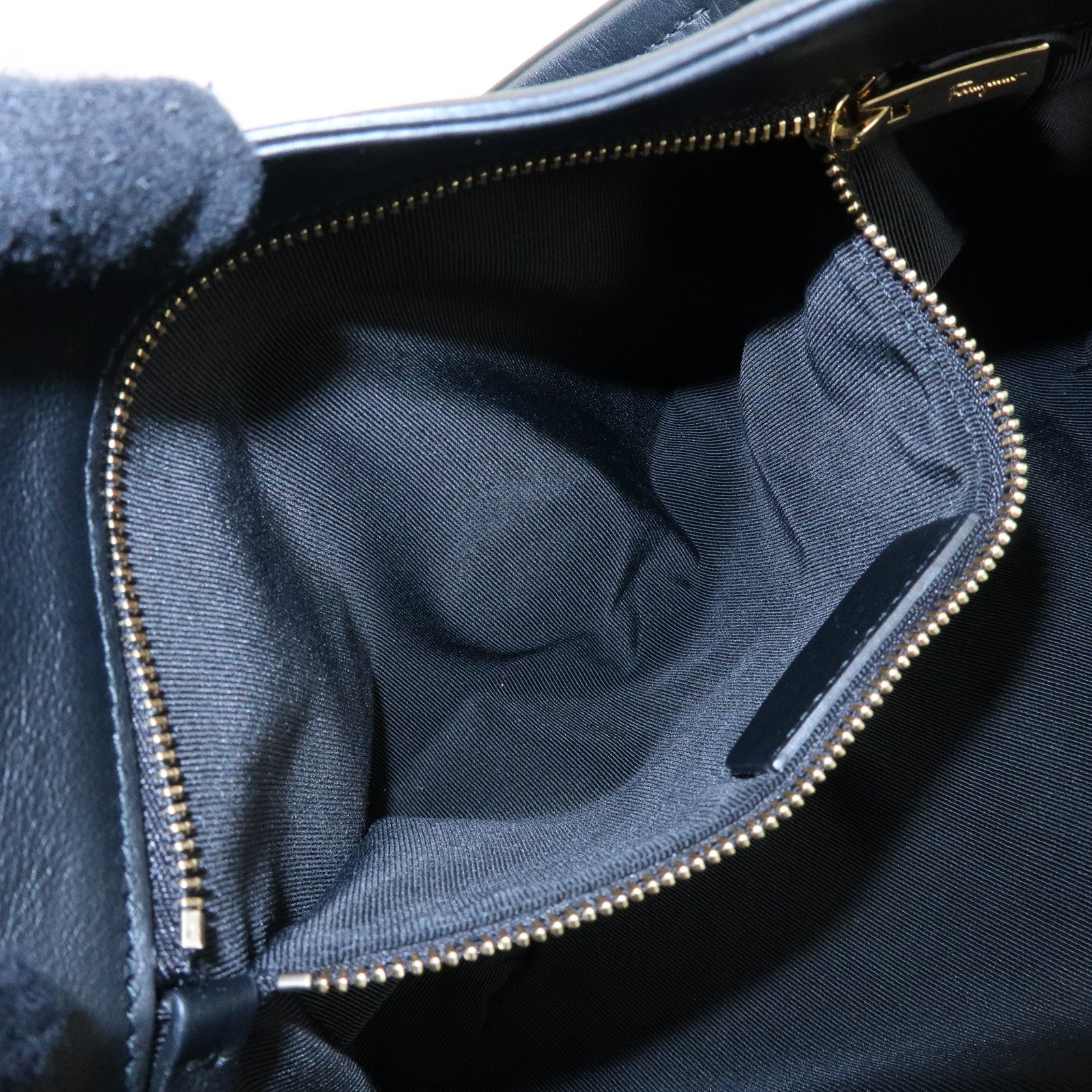Ferragamo Gancini Leather Hand Bag Shoulder Bag Black 21 F077