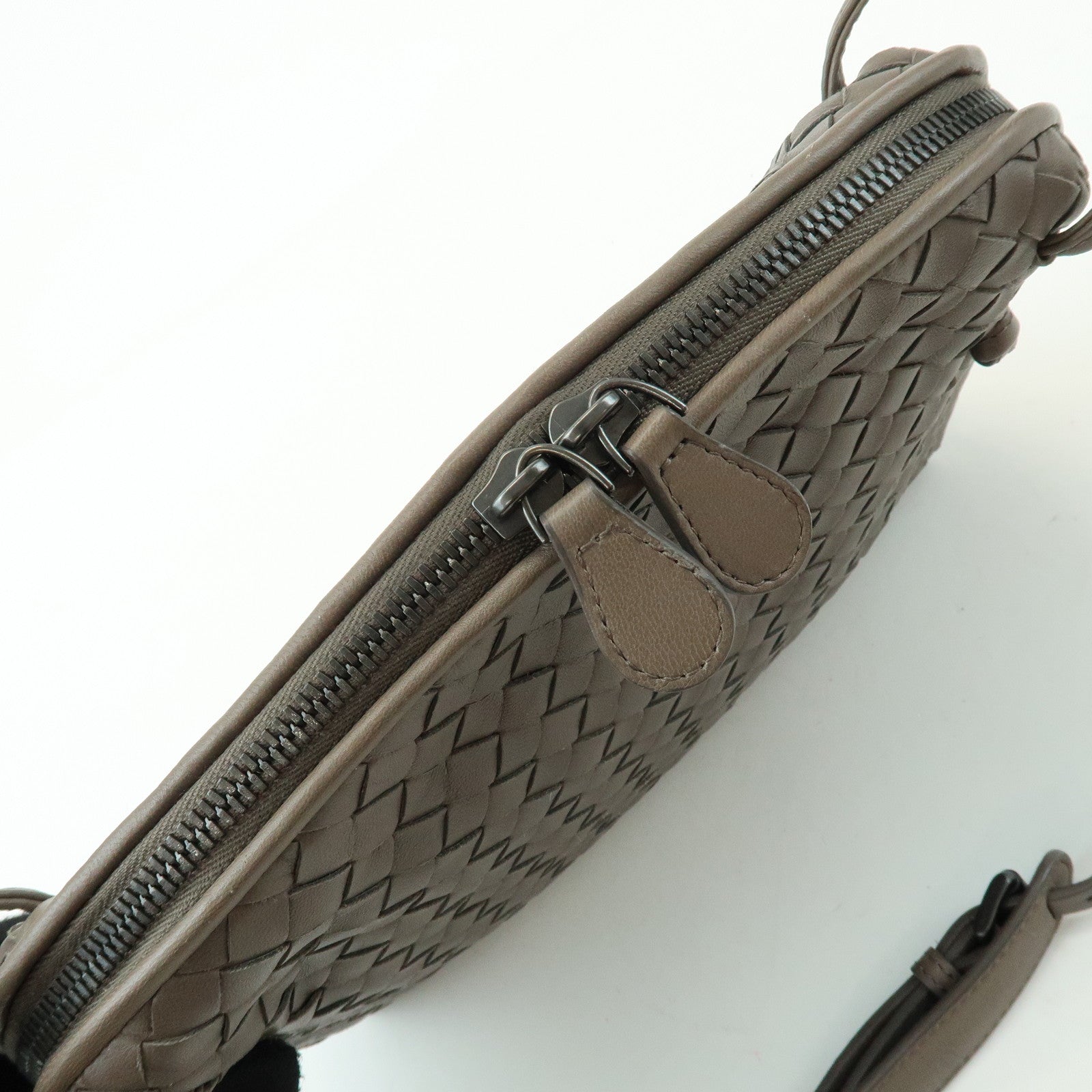 BOTTEGA VENETA Intrecciato Nodini Leather Shoulder Bag Brown